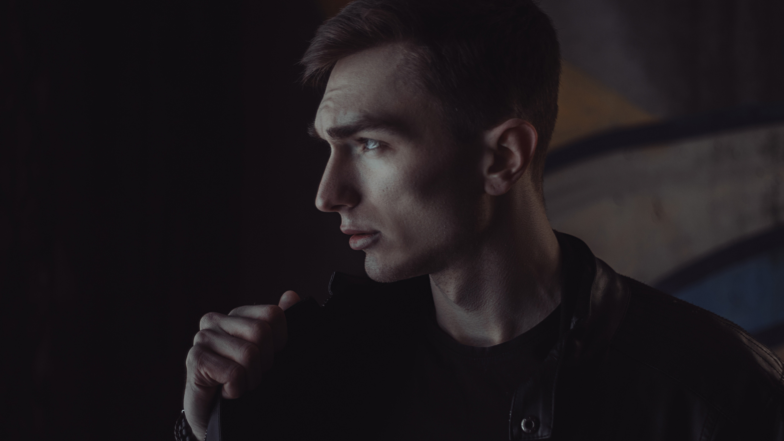 Контакты. Портретный фотограф в Калуге Денис Чичагов