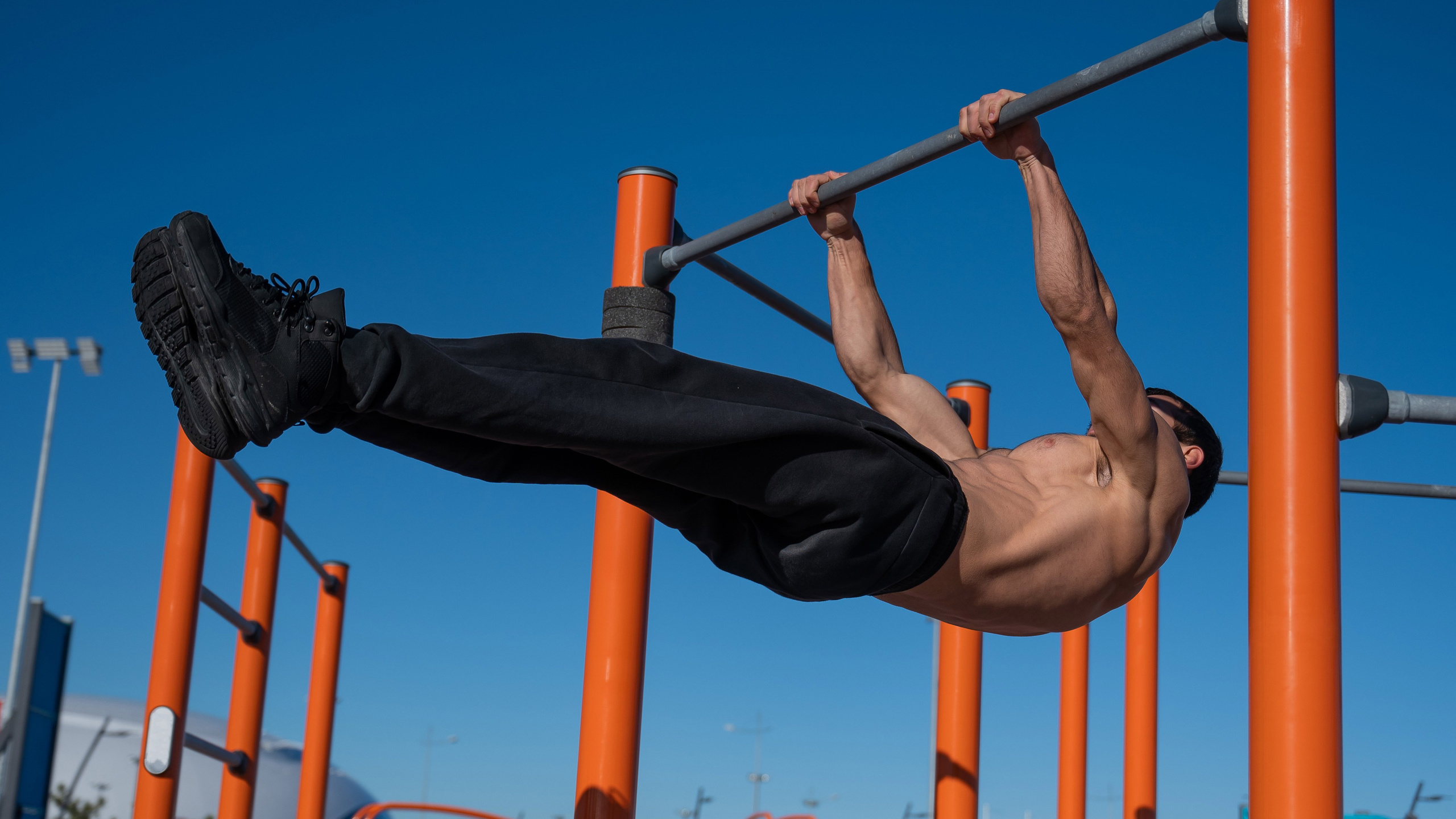 Разработка логотипа для «Stage Up». Студия графического дизайна Валерии Кадыровой