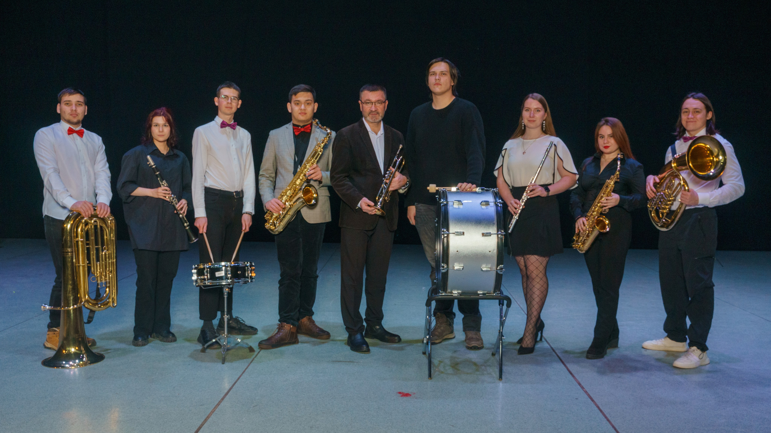 ЦЕНТР МОЛОДЕЖНОГО ТВОРЧЕСТВА