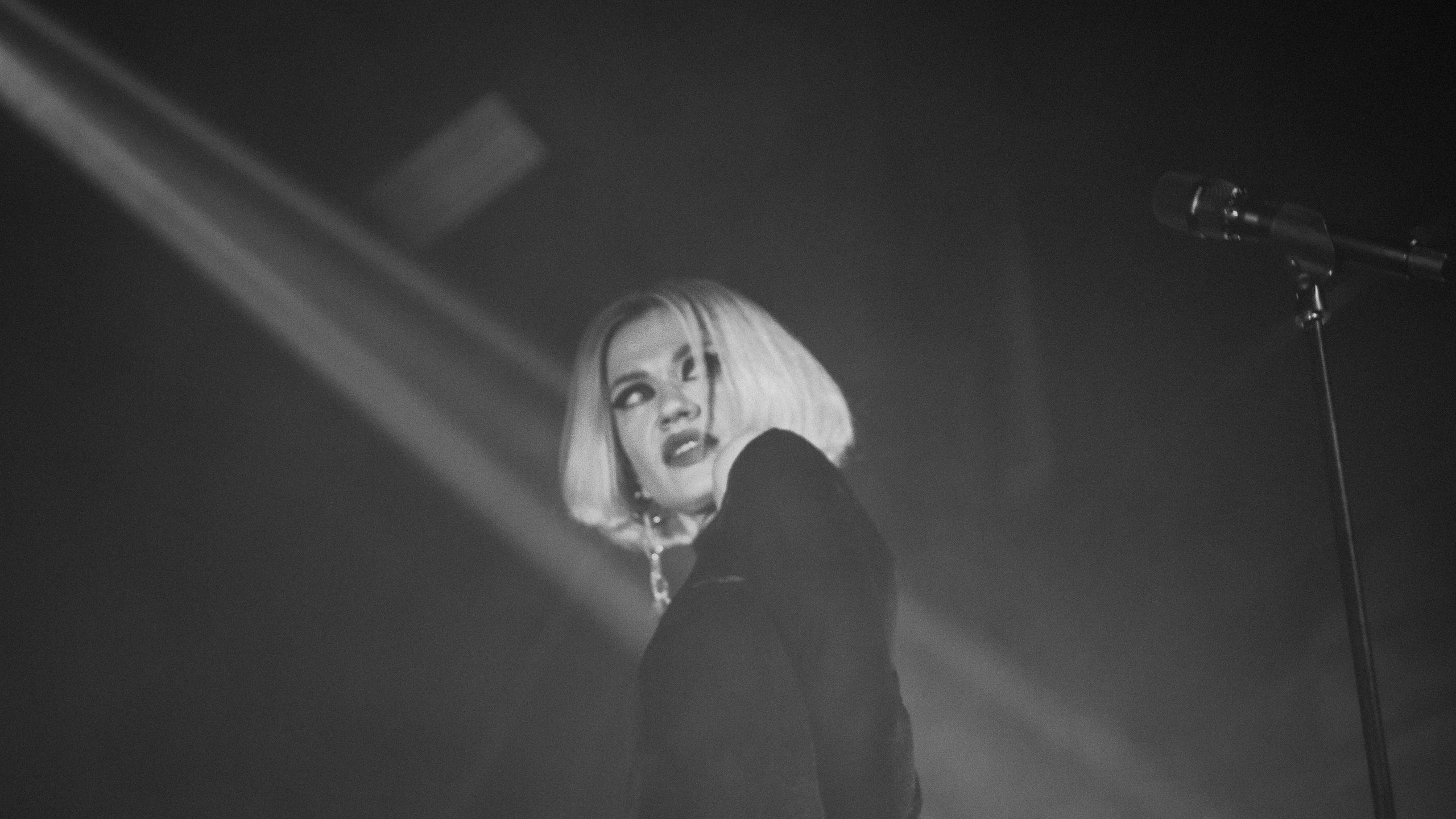 Фотограф для музыкантов, фотограф на концерт, концертный фотограф, съемка концерта, бэкстейдж фотограф