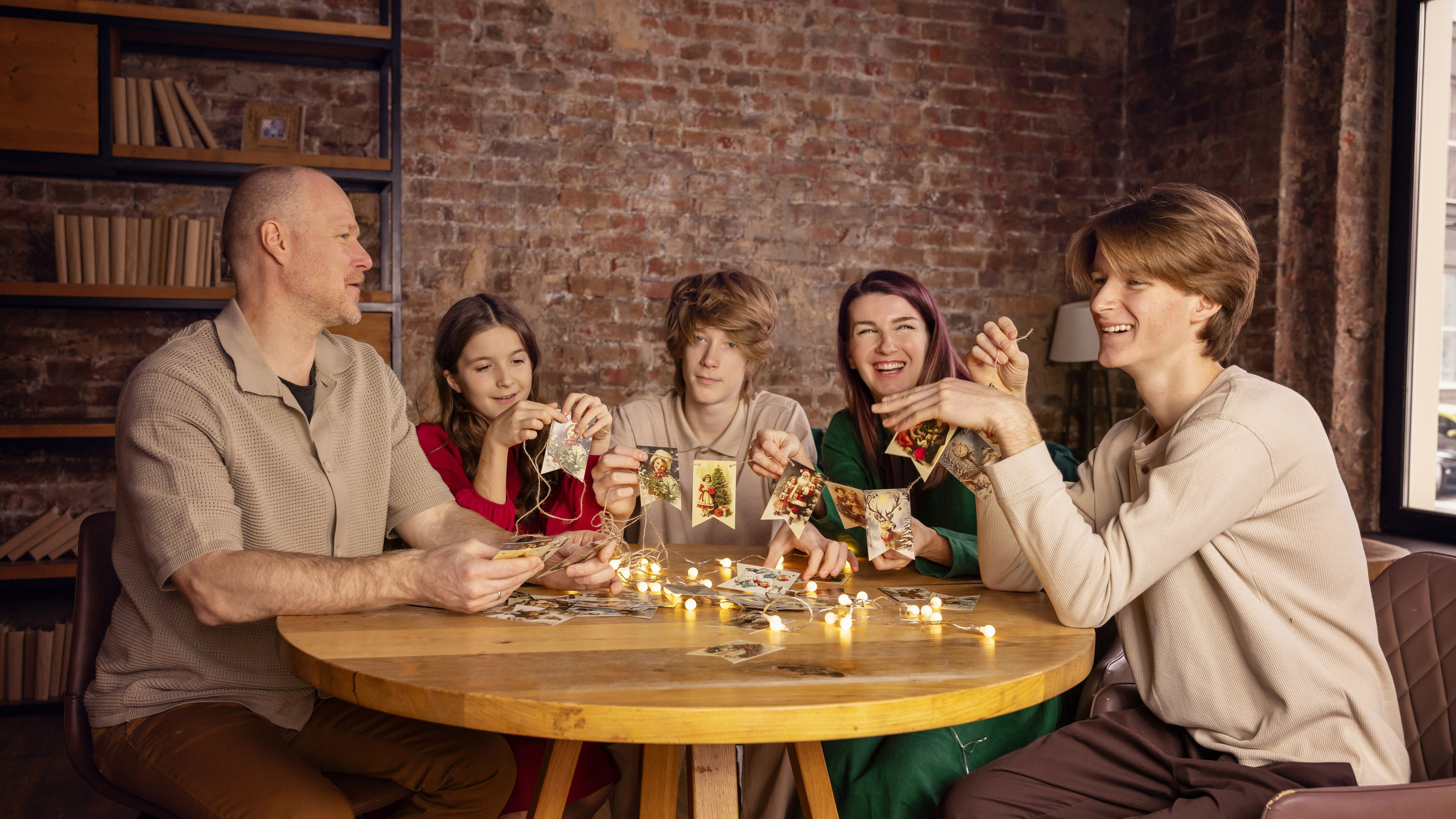 Семейная фотосессия в студии. Семейный фотограф Дина Морозова | Москва, Московская область