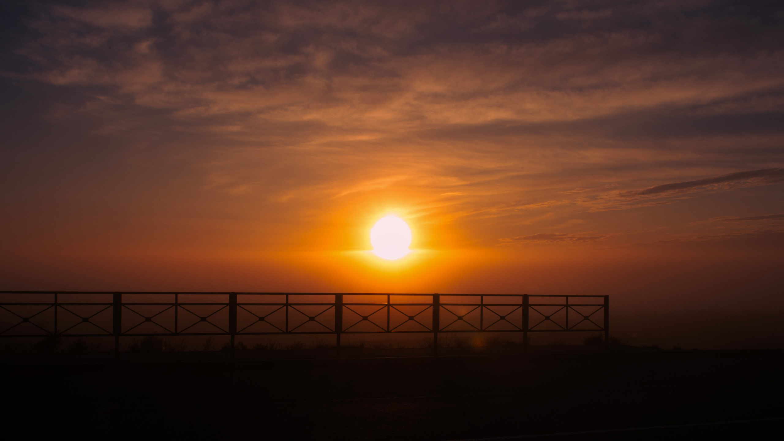 Посмотри наверх. Профессиональная High-End Ретушь | Ретушер и предметный фотограф Алла Белова