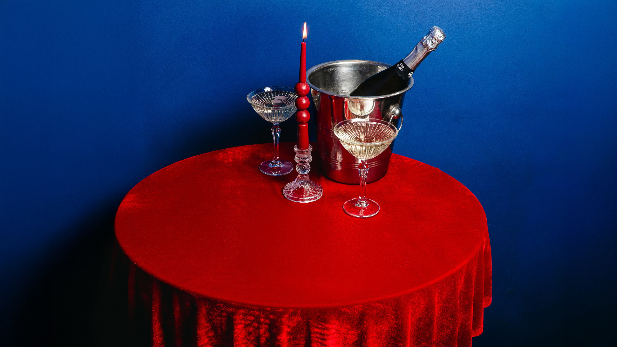 Услуги. Автор визуальных концепций и имиджевых съёмок Brand Visual Direction