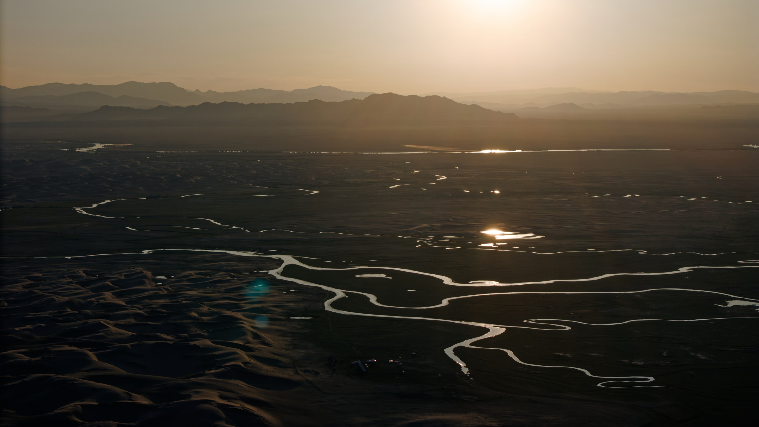Экспедиция в Монголию (Гоби). Семоха Валерий. Фотограф