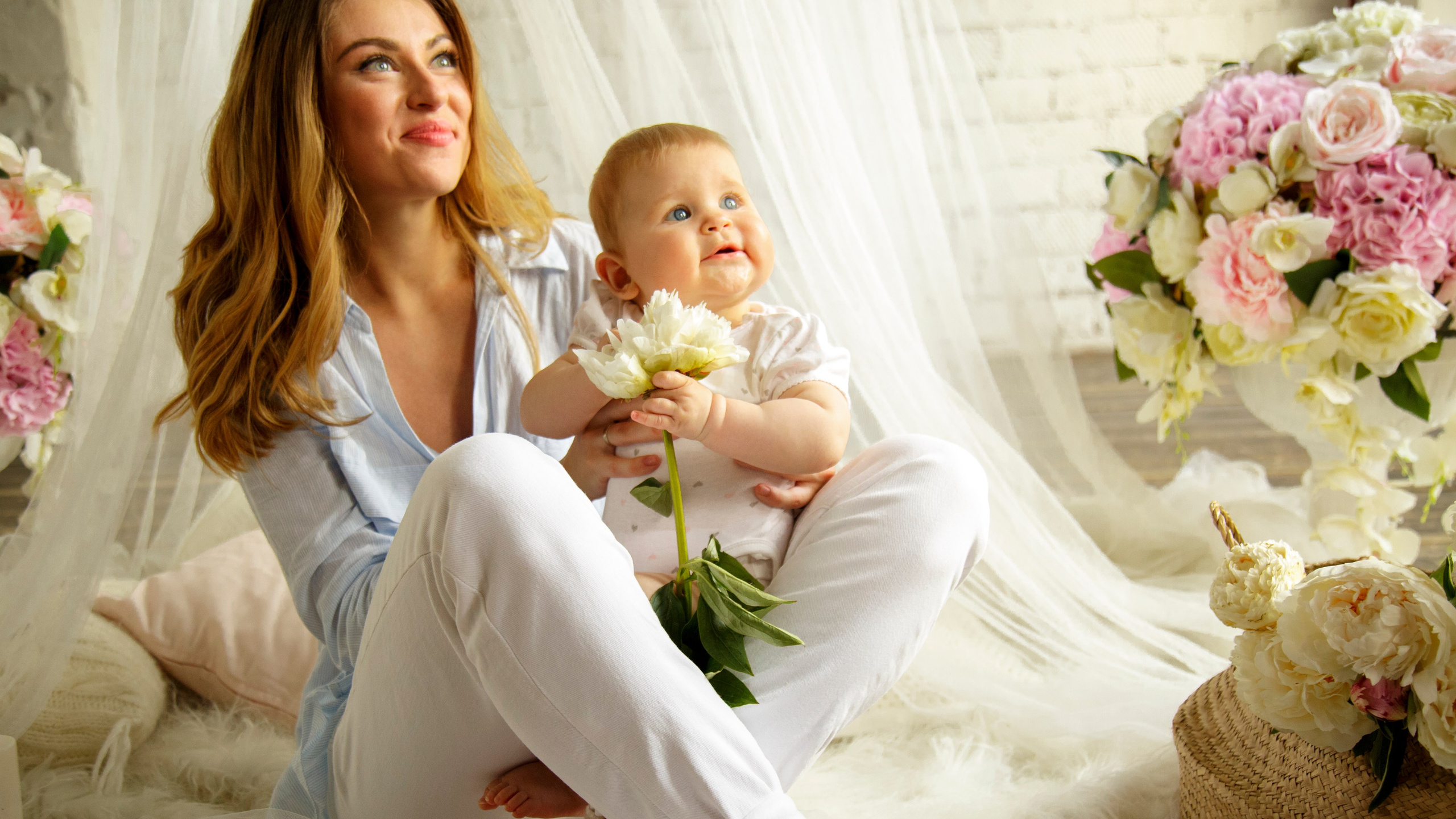 Фотосессия в студии в Москве от профессионального фотографа услуги по доступным ценам