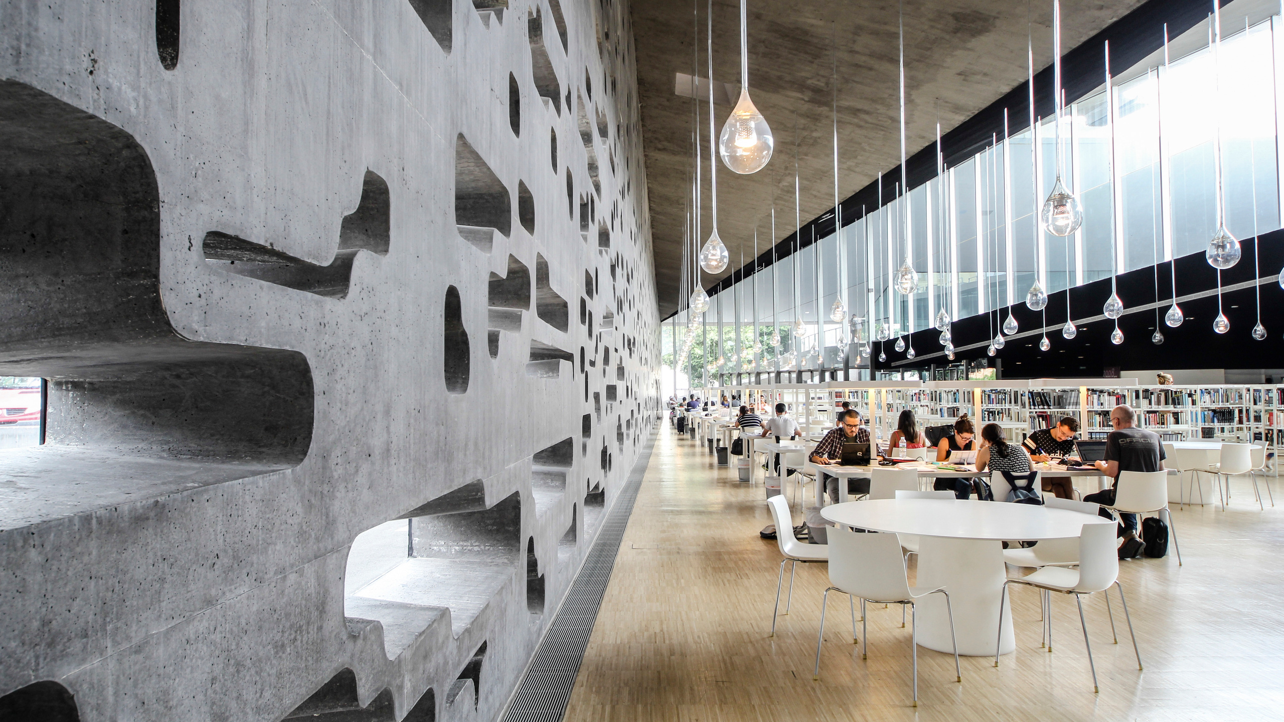 Herzog & de Meuron: TEA Art Space, Tenerife, Spain. Интерьерный фотограф Дима Птицын и стилист Дарья Копылова