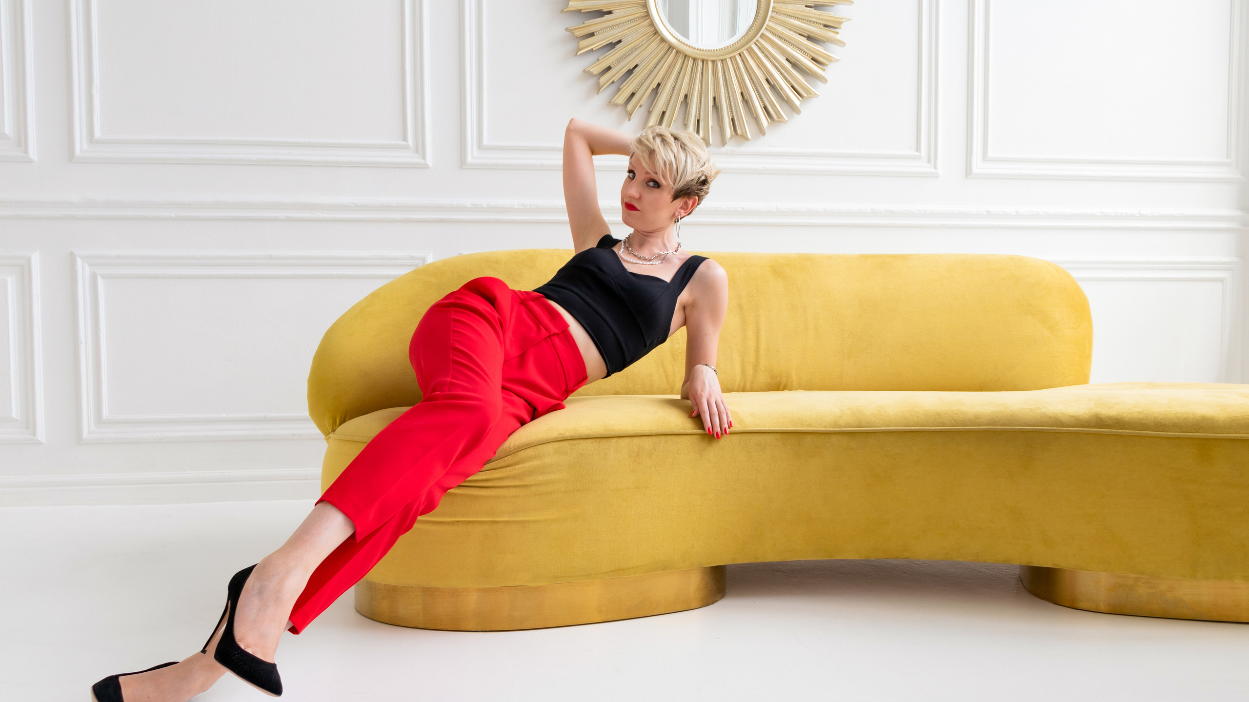 Фотосессия в студии для бизнеса в Жуковском и Раменском, Чулково, Кратово, Москве. Стоимость контент-съемки для бизнеса. Лиза Кутанина — профессиональный семейный и портретный фотограф в Жуковском |Съемка в студии | Фотосессии в Жуковском и Раменском