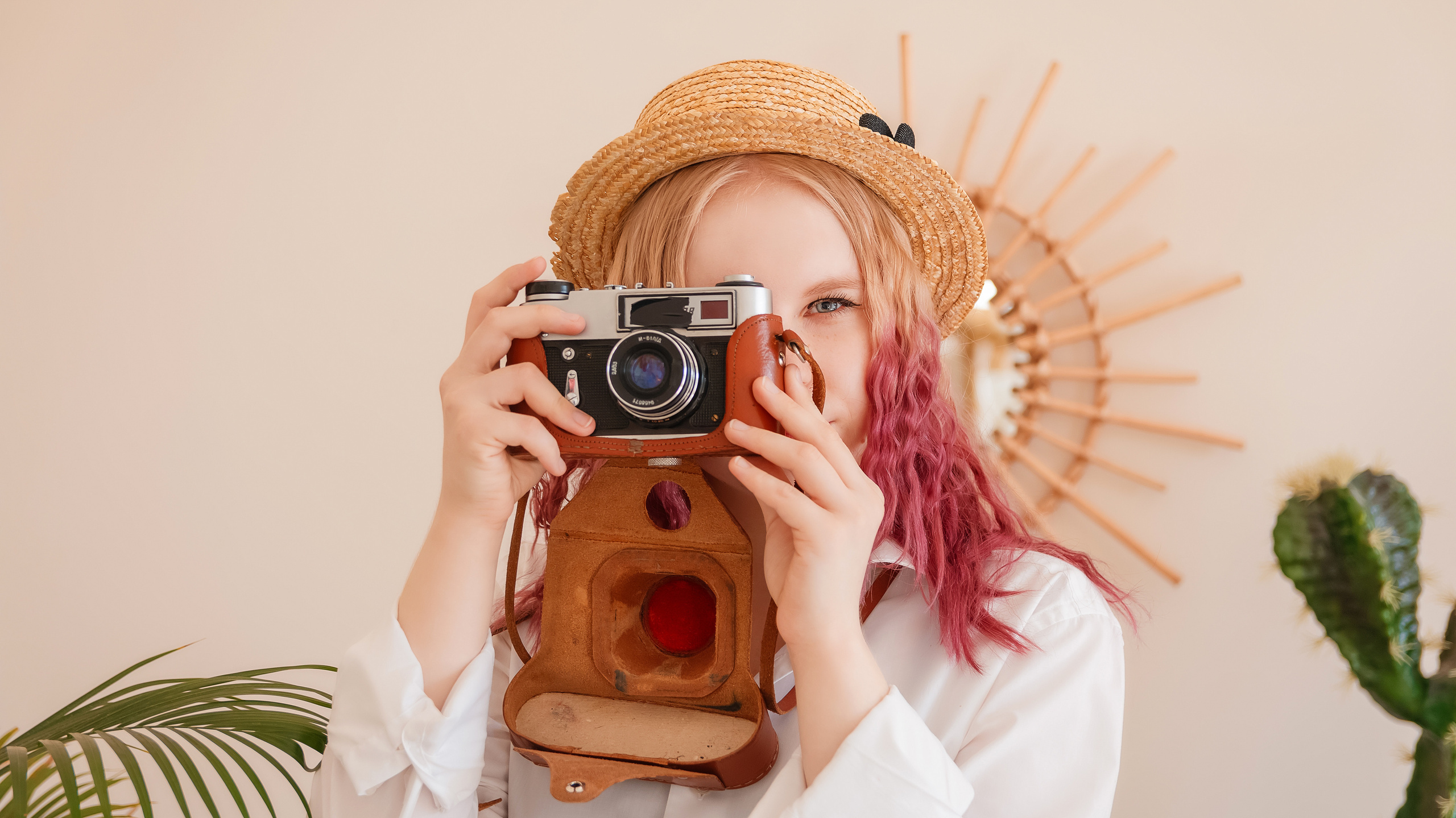 Контакты. Мастерская кадра. Фотограф в Санкт-Петербурге Байкова Ангелина