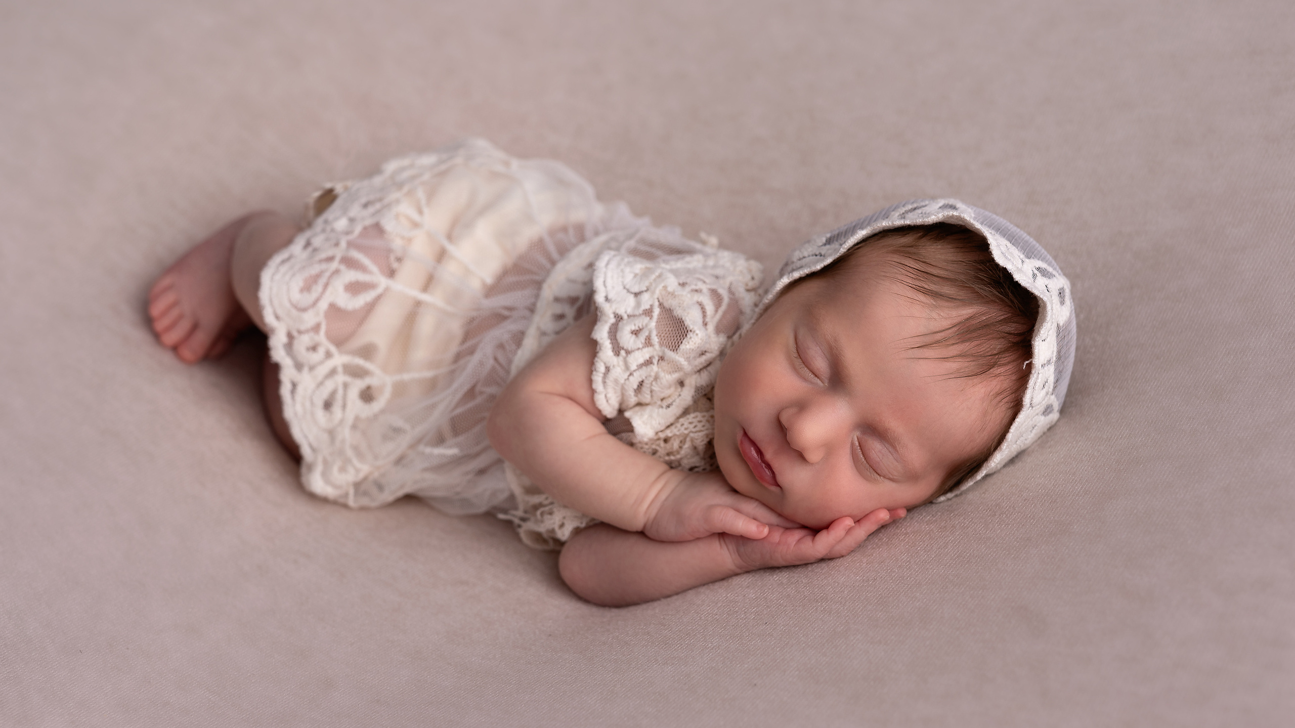 Фотосессия новорожденных в Майкопе