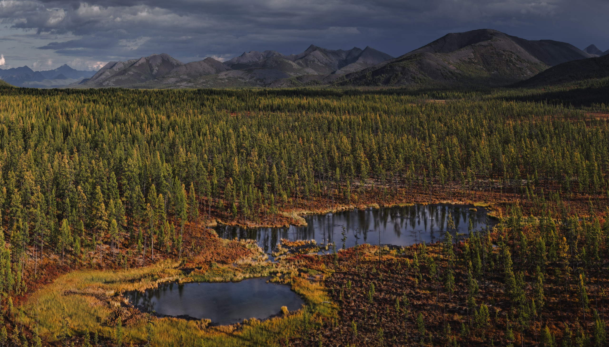 Неизвестная Колыма: Хетинские столбы и Эликчанские озера