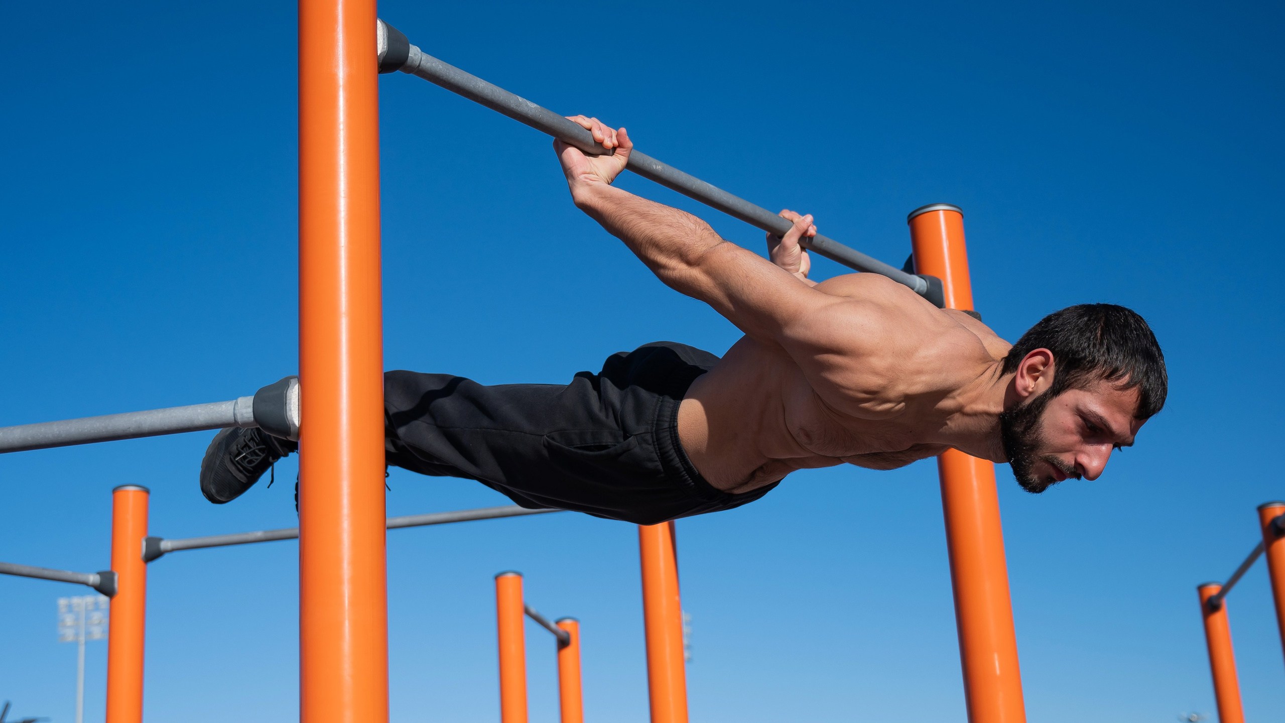 Разработка логотипа для «Stage Up». Студия графического дизайна Валерии Кадыровой