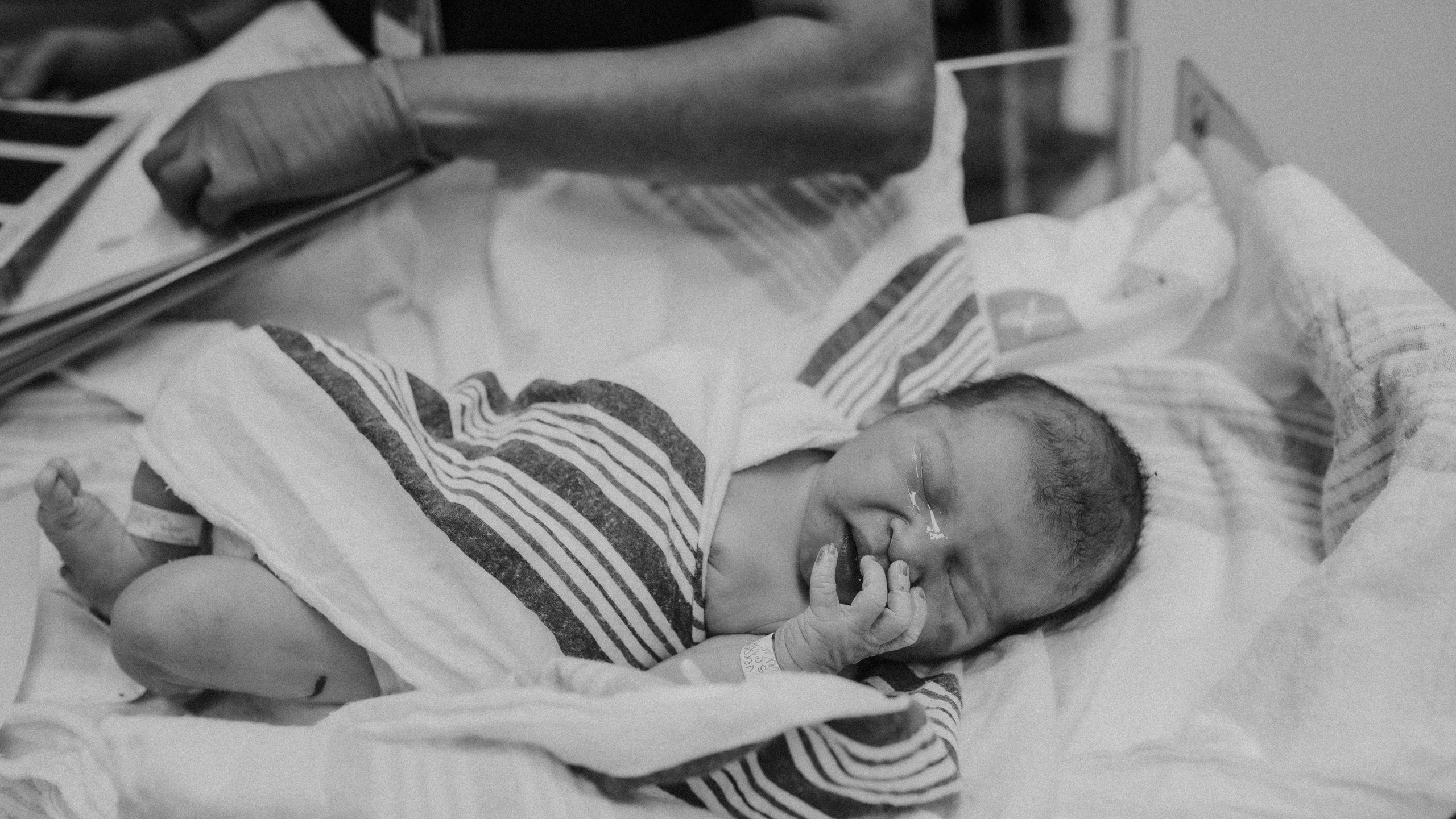 When to book a Birth Photographer in the East Bay | Anny Smirnova