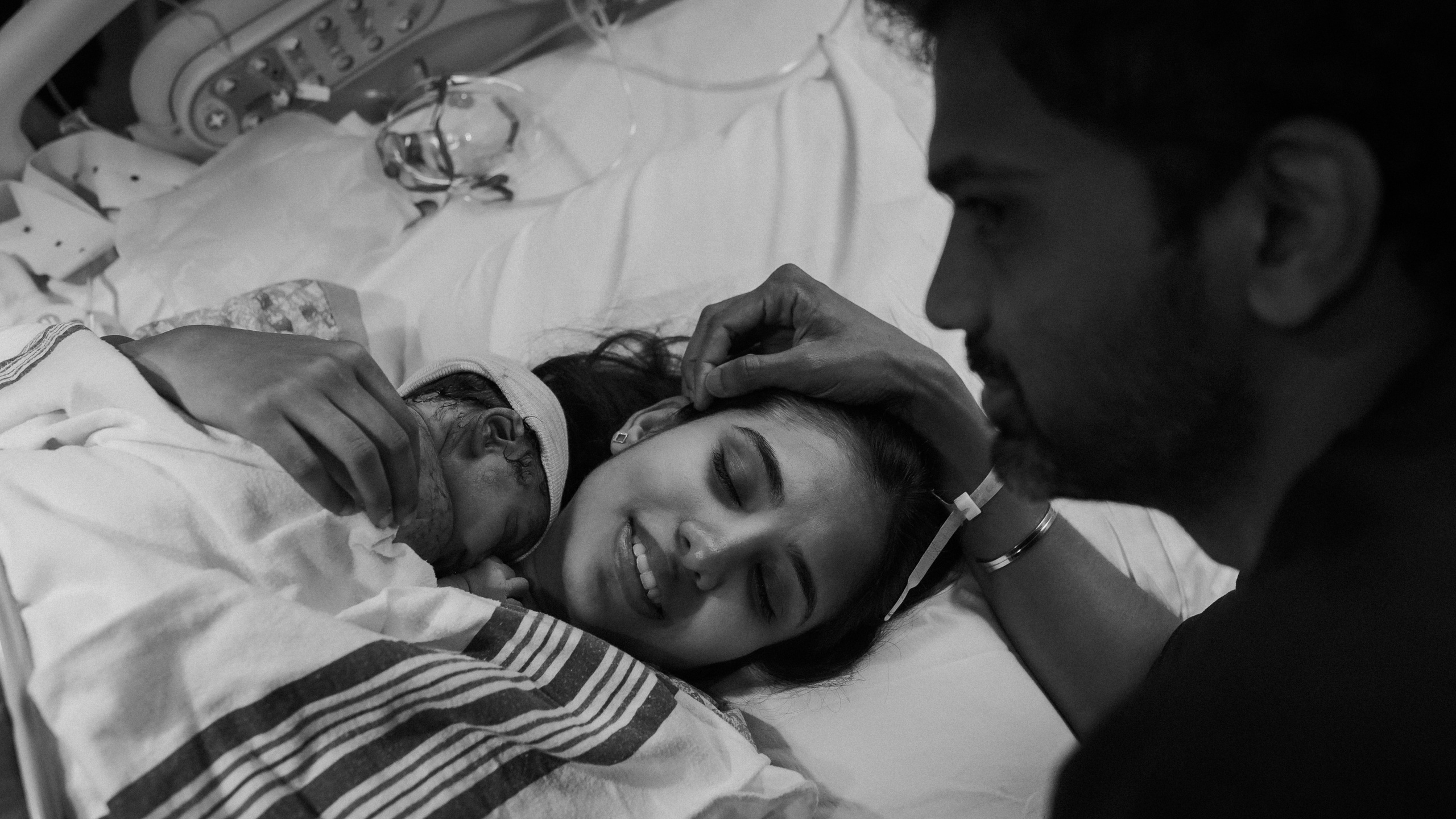 Birth photography | Emotional & powerful moments in Austin | Anny Smirnova