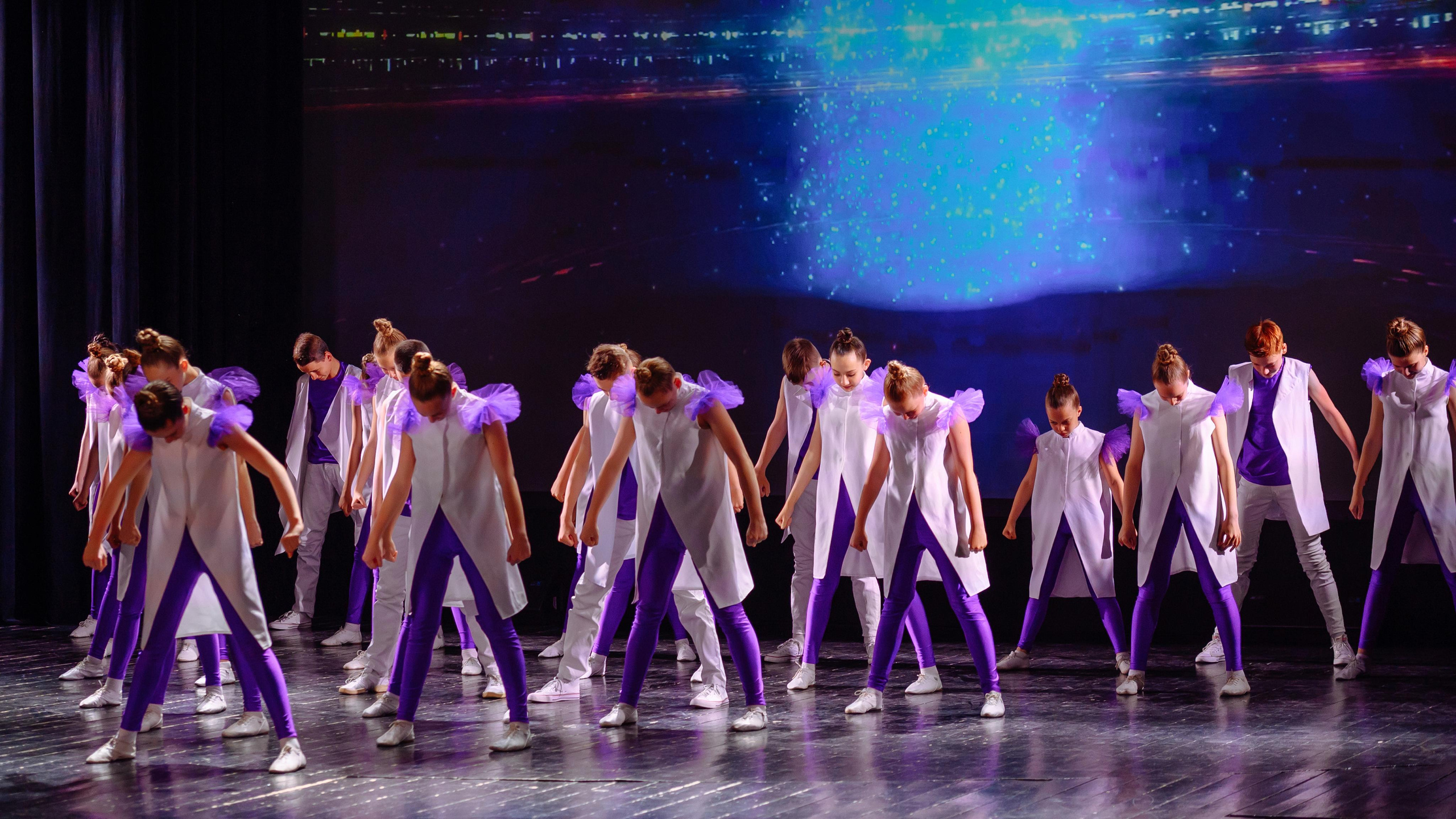 Отчетный концерт школы танцев «Хамелеон». Репортажный и свадебный фотограф в Курске Борис Захарчук