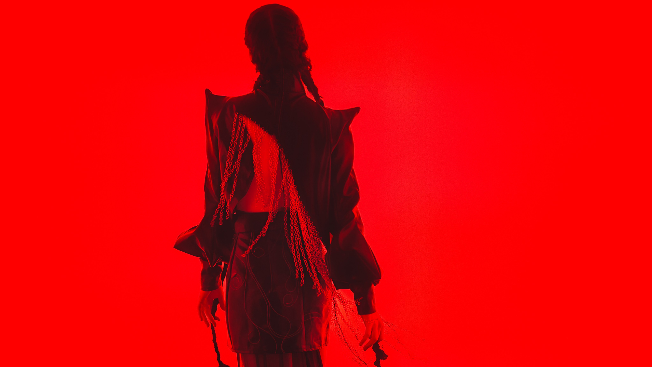 Костюм Громкий Шепот