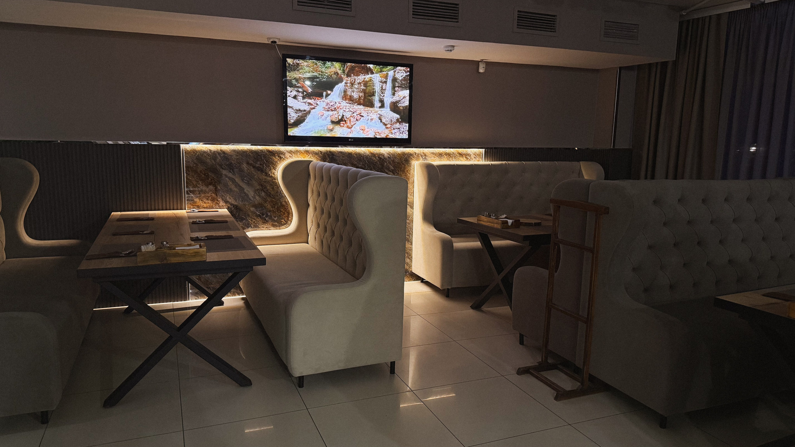 Контакты tasu. Семейный ресторан TASU