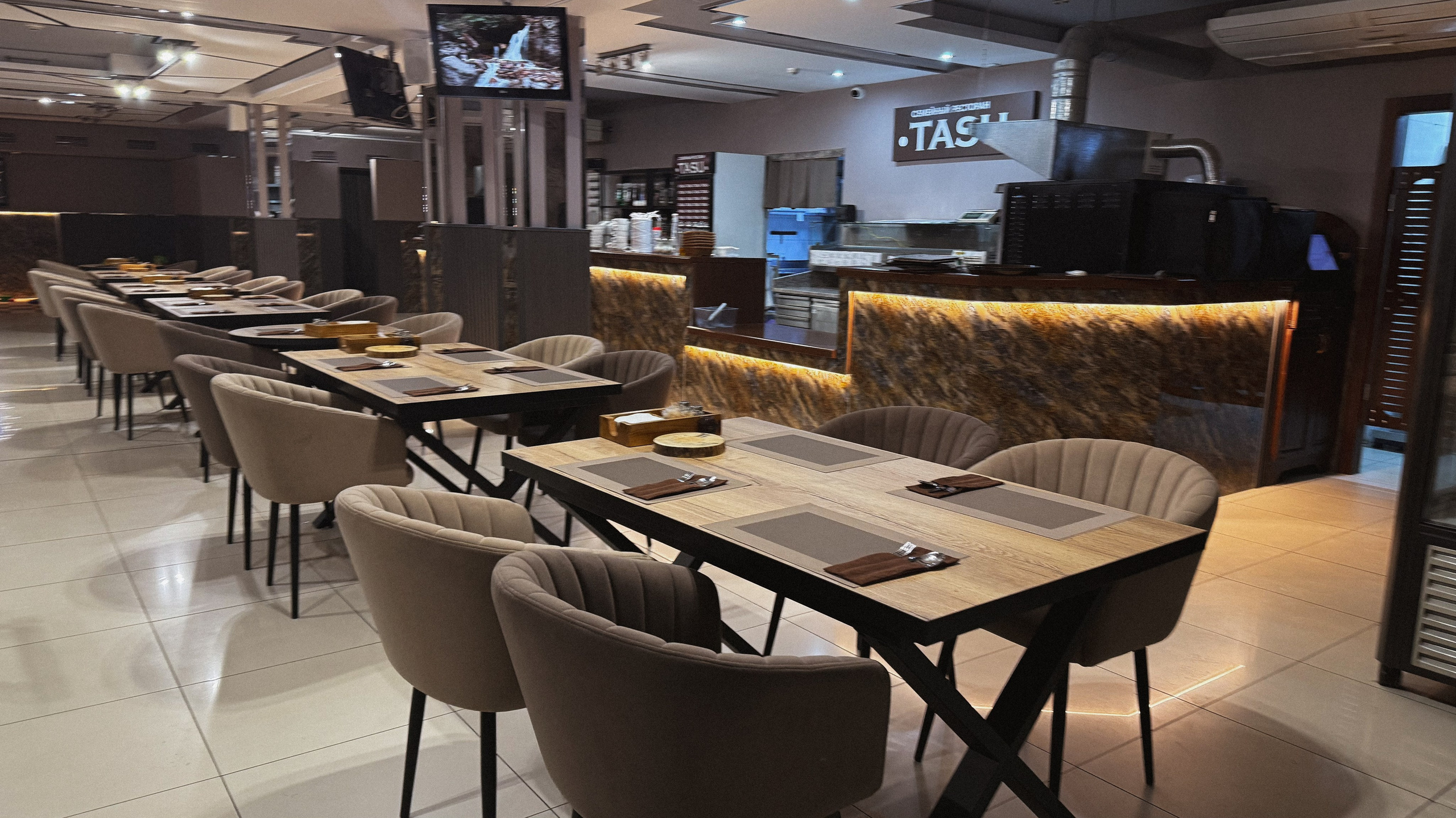 Контакты tasu. Семейный ресторан TASU