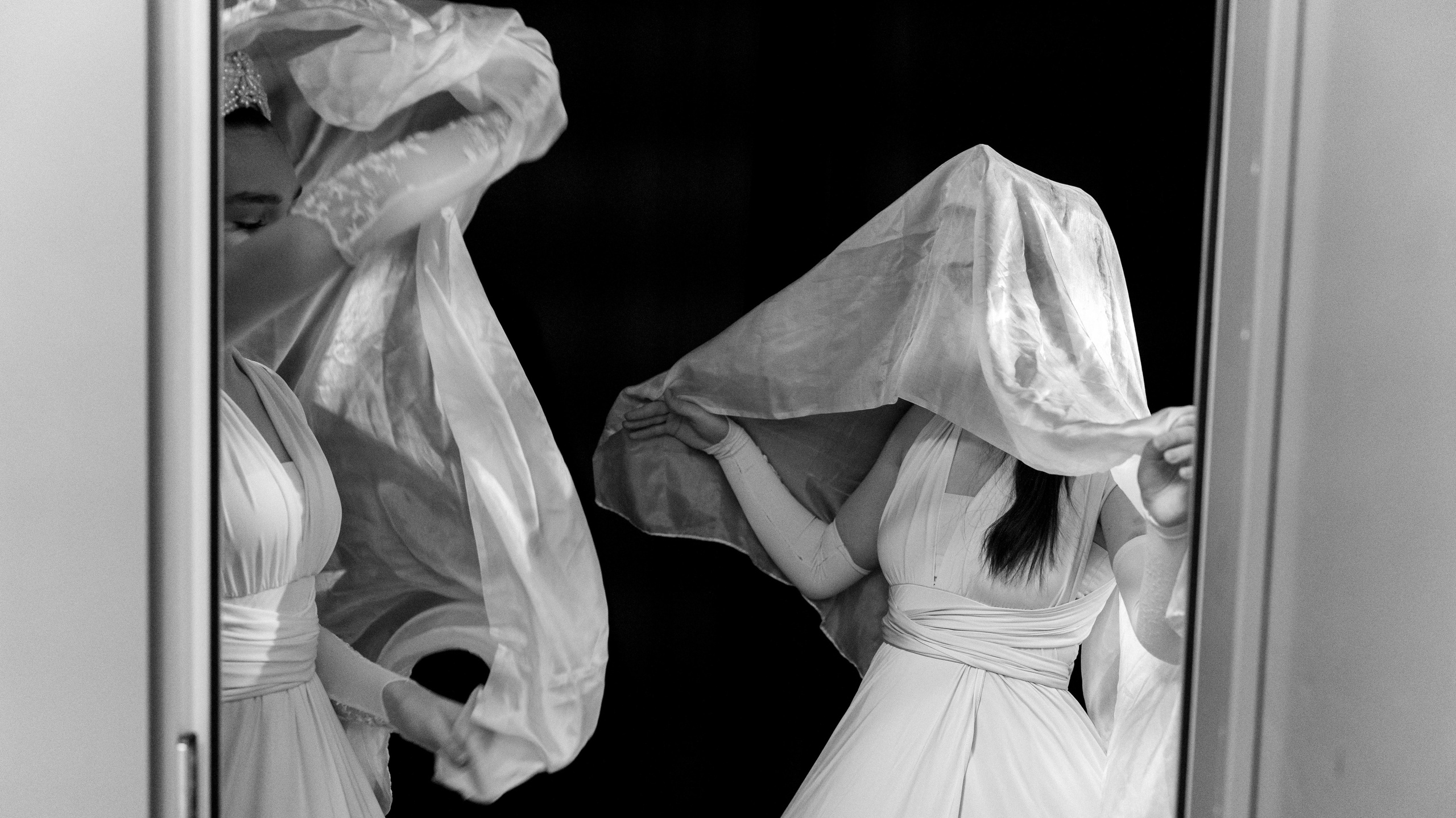 Контакты. Репортажная съёмка в Санкт-Петербурге, Константин Петров