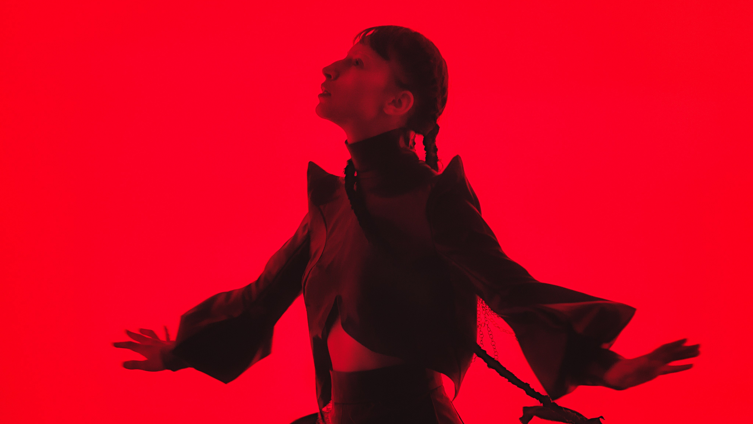 Костюм Громкий Шепот