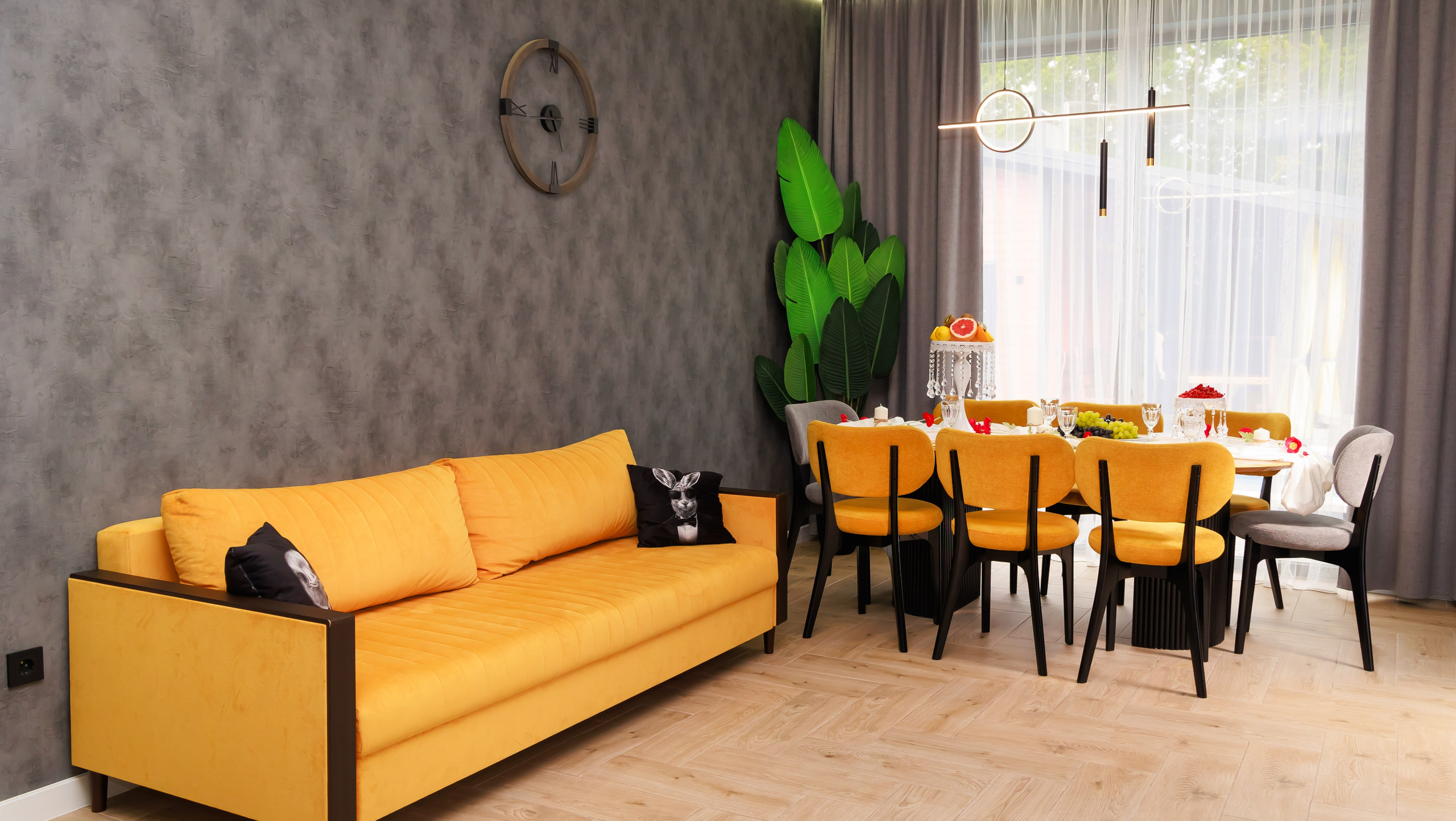 Интерьерная и рекламная съёмка. Свадебный и семейный фотограф в г. Майкопе (выезд по республике и краю)