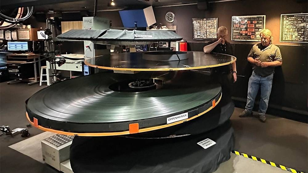 O P P E N H E I M E R. ANNA — PHOTOGRAPHER