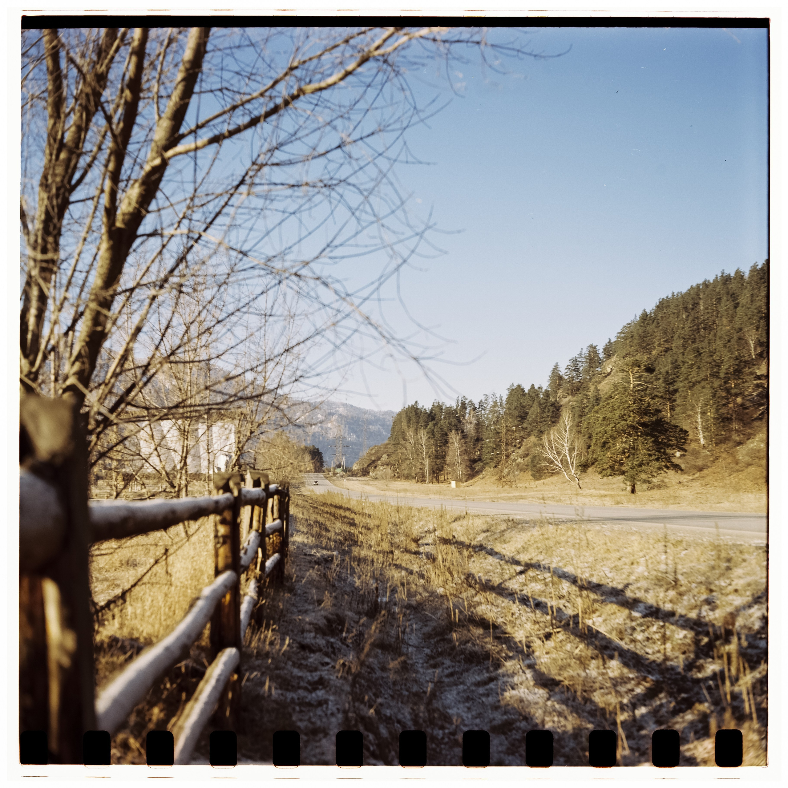 Путешествие на Алтай зимой: изумительные виды, снятые на фотопленку