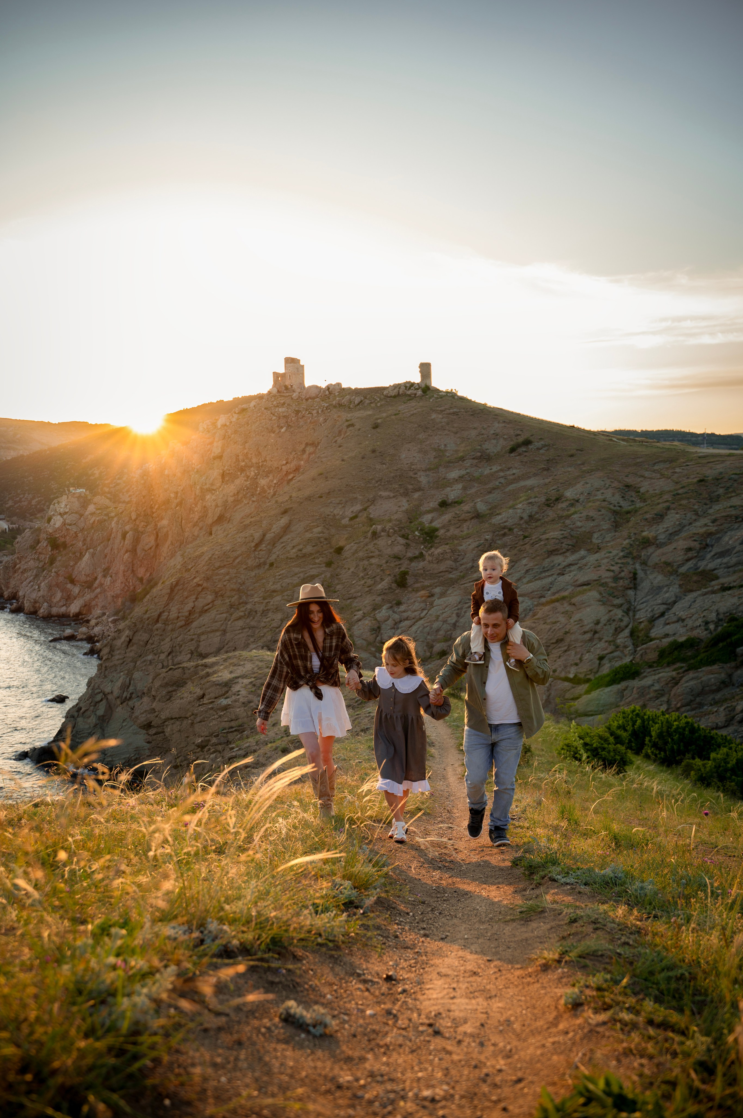 Семейная фотосессия. Ваш фотограф в Крыму