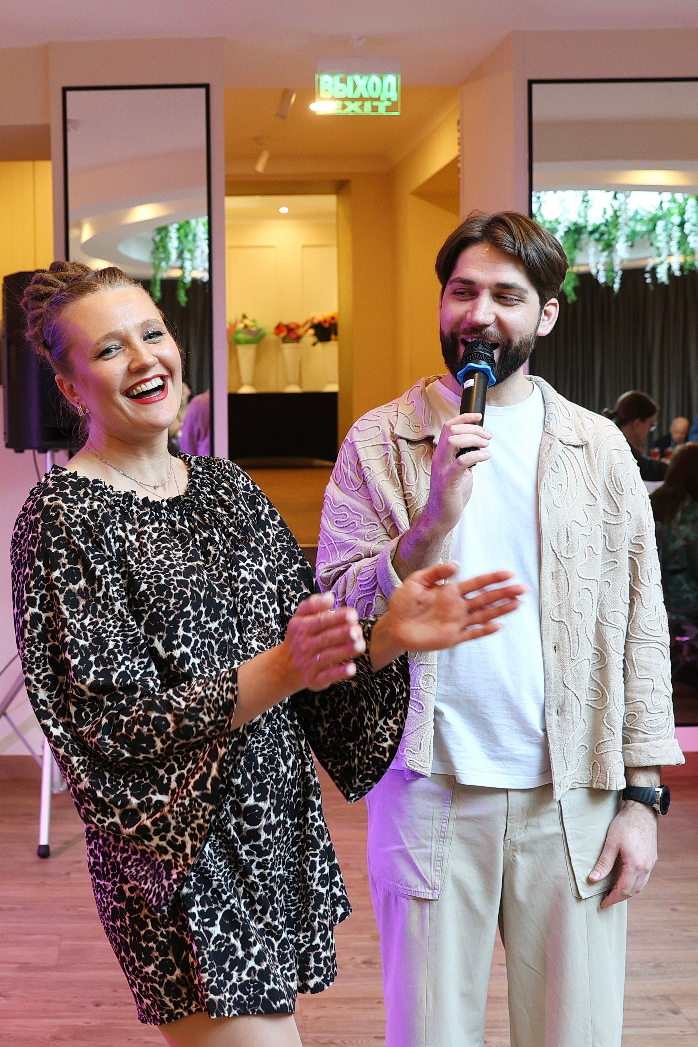 ВЕДУЩИЙ МЕРОПРИЯТИЙ