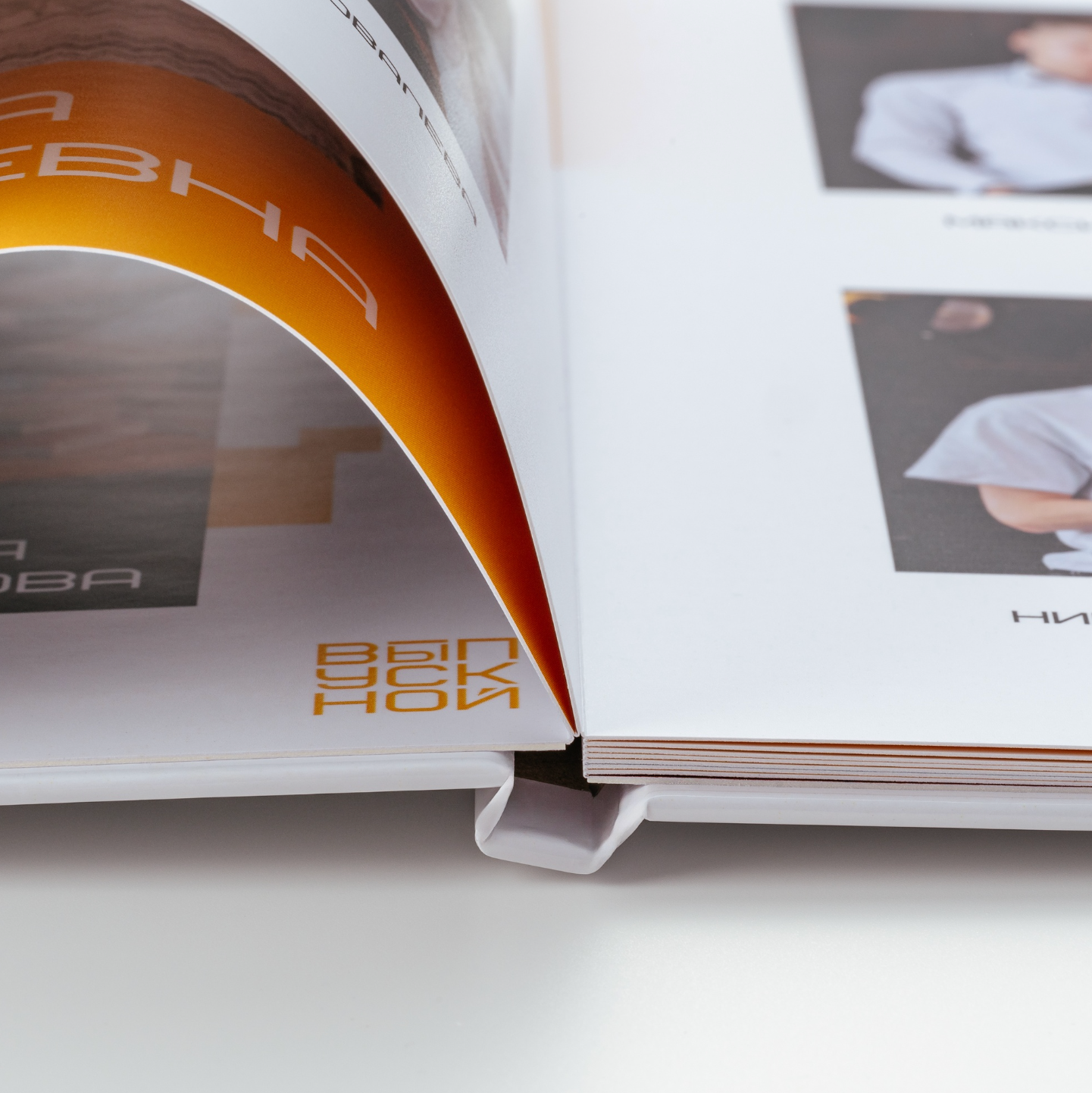 Выпускные альбомы 9-11 классы. Семейный и детский фотограф София Шарабурко, Томская область