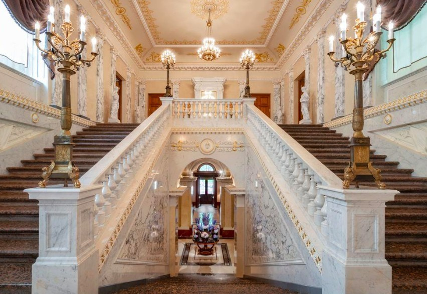 Локации для свадебной фотосессии в Санкт-Петербурге в плохую погоду. Свадебный и портретный фотограф в Санкт-Петербурге Анна Демьянова