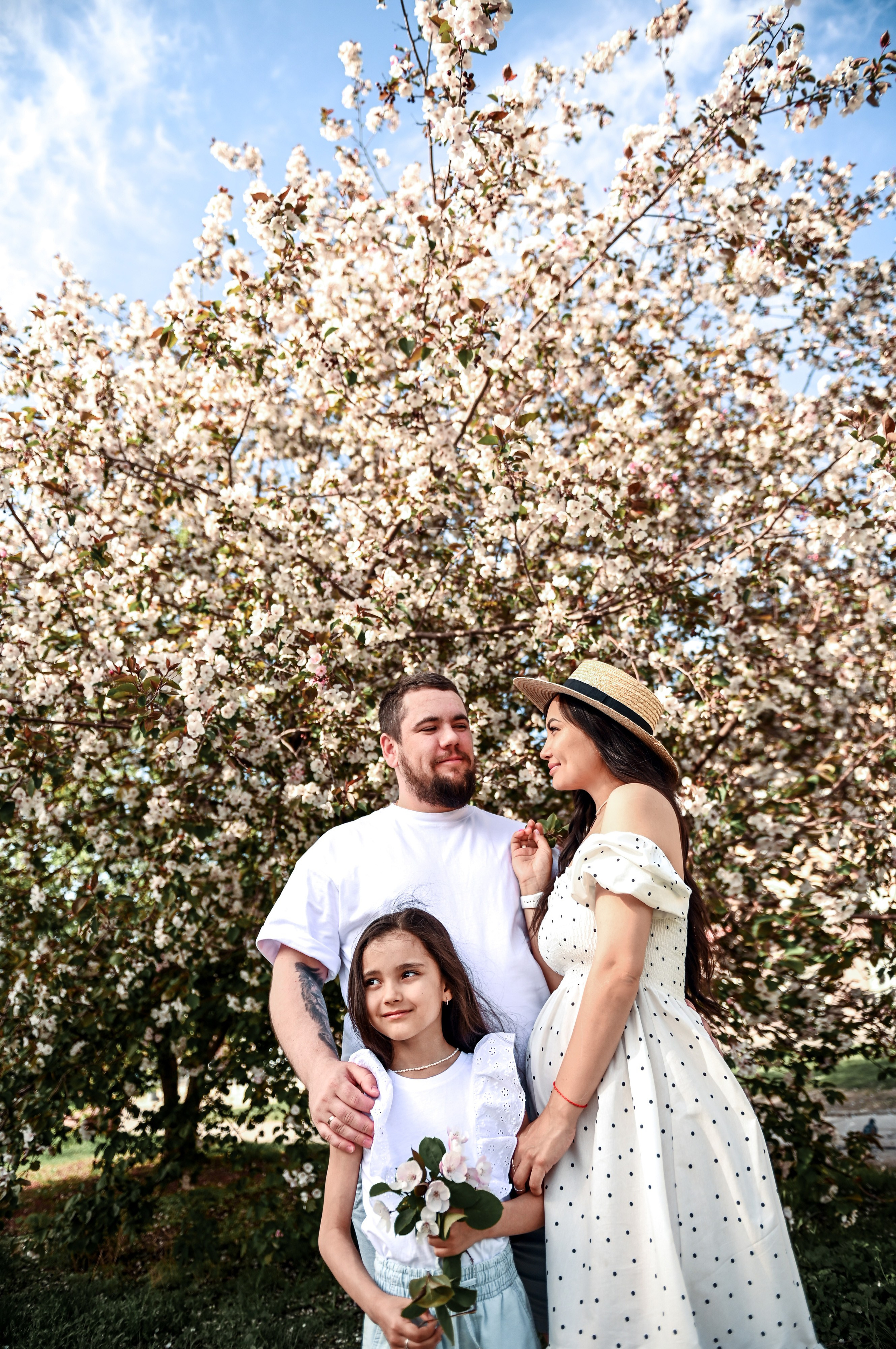 УСЛУГИ. Свадебный, семейный, детский, контент фотограф в Омске Максим Ильин