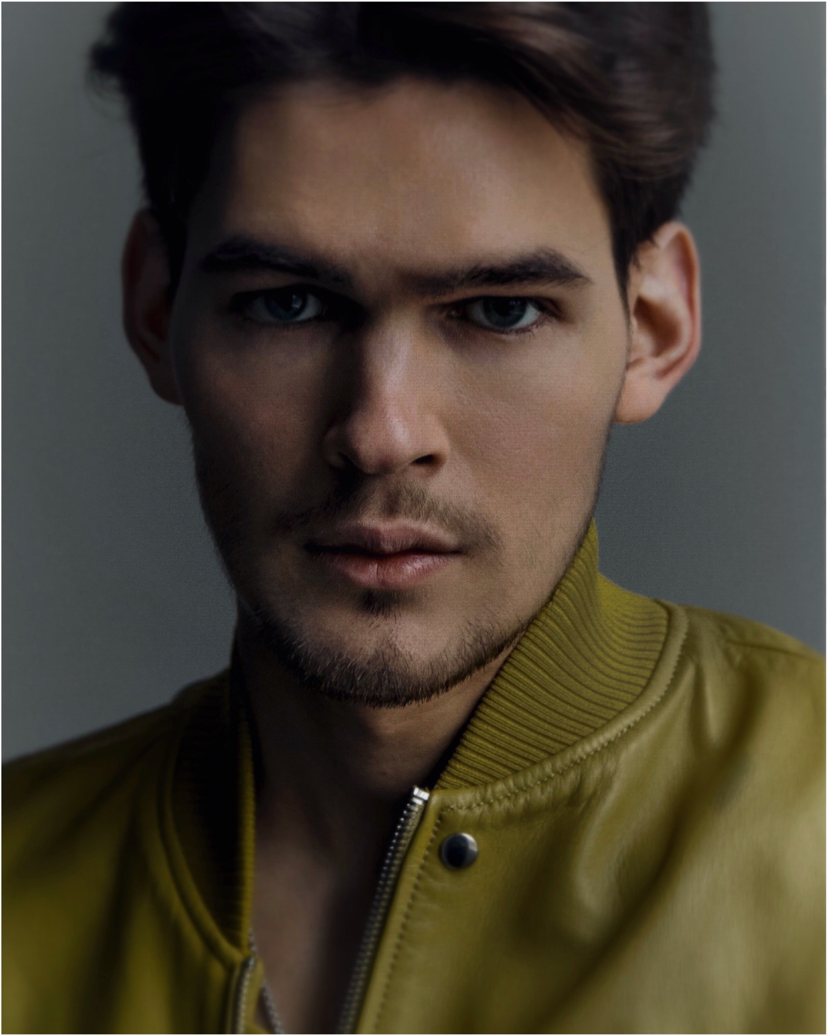 Контакты. Grusha.jpg. Фотограф Москва/Санкт-Петербург & Липецк