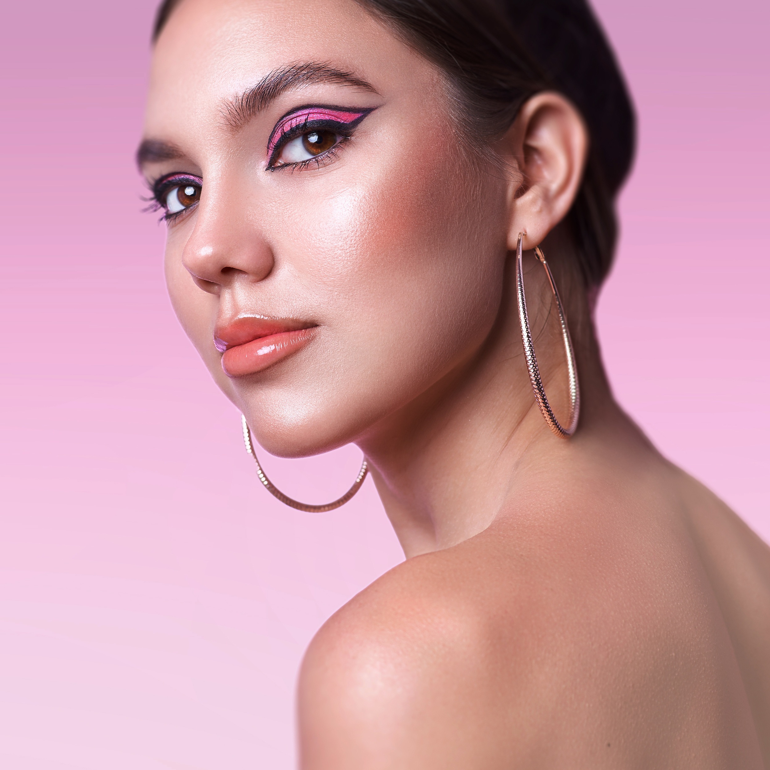 Info (Мои услуги). Студийный, семейный, свадебный, фэшн и ню фотограф в Астрахани, производство выпускных альбомов. Руслан Кондрашин