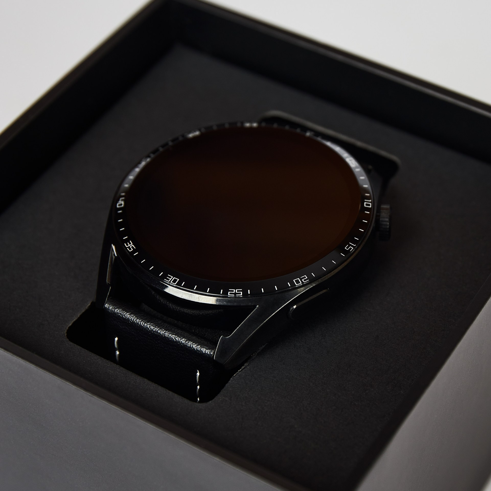 Коммерческая ретушь для маркетплейсов | Михаил Фартушный