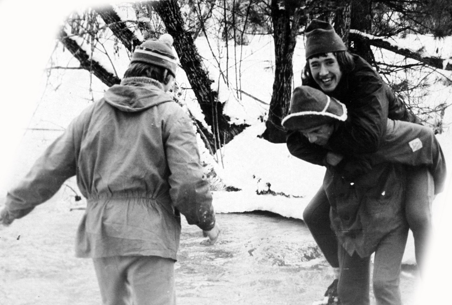 Бригантина 76 на гастролях (1976). Фотограф Эдуард Алмадаков