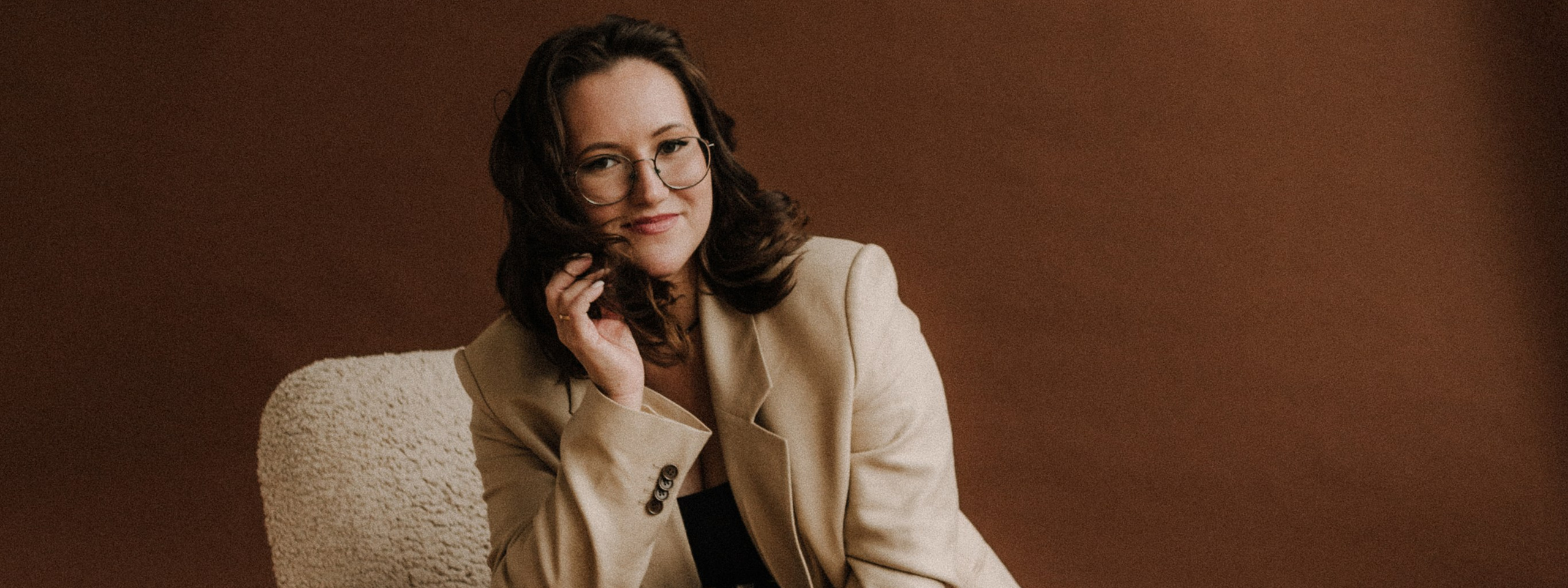 Контакты. Фотограф Кингисепп Леонова Ника