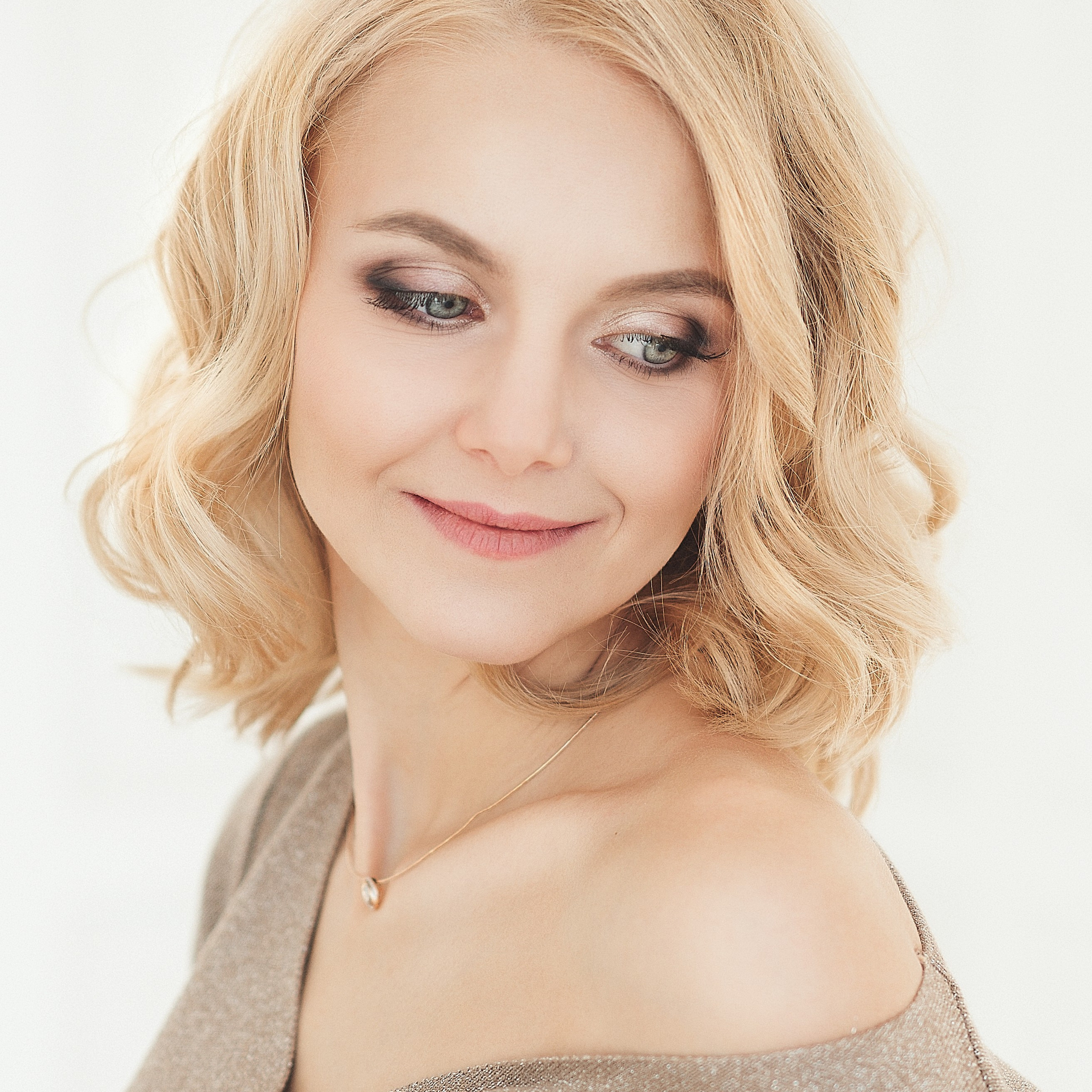 Свадебный, семейный и женский фотограф во Владивостоке Ксения Птица