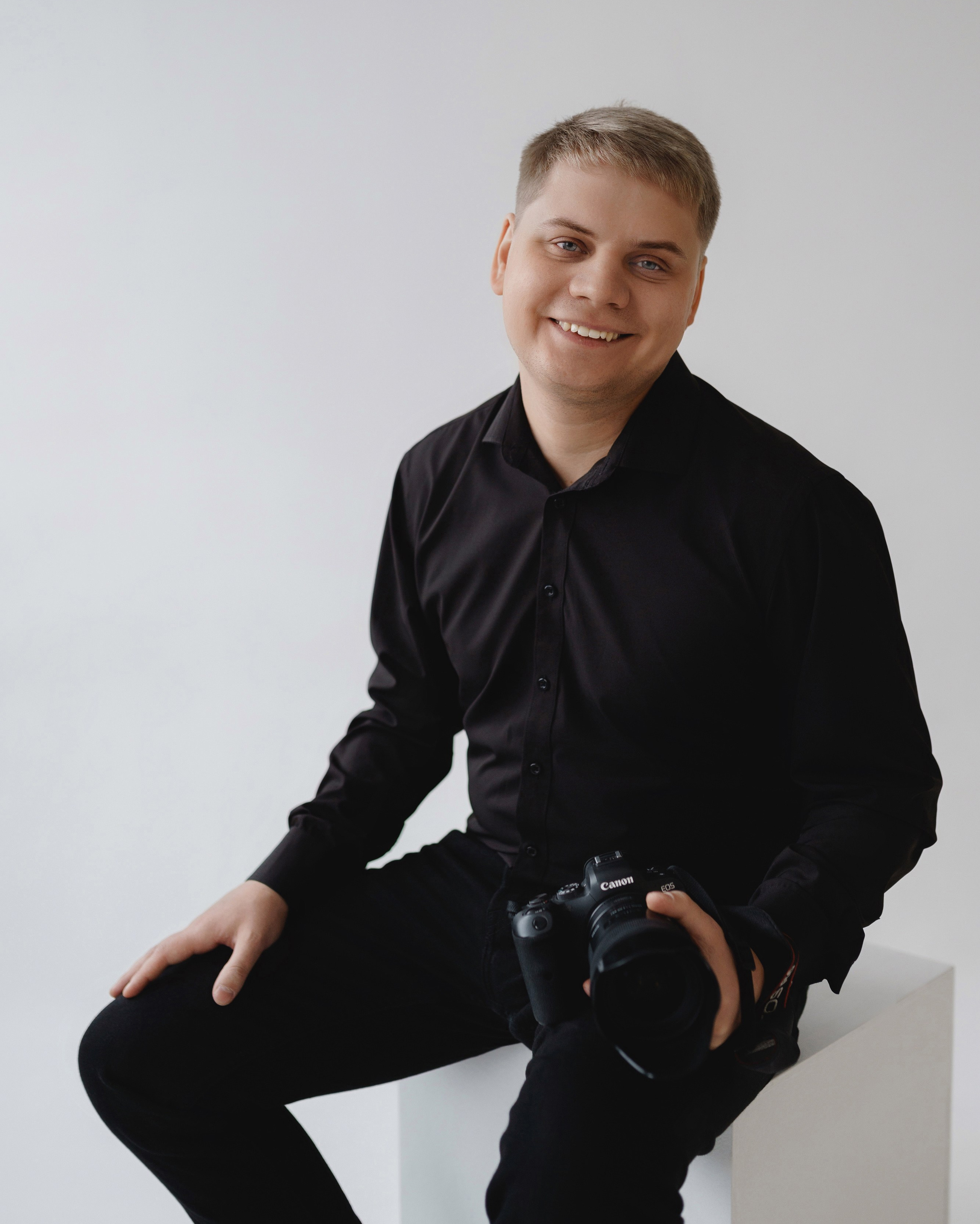 свадебный, репортажный, семейный фотограф в Кирове Антон Суслов