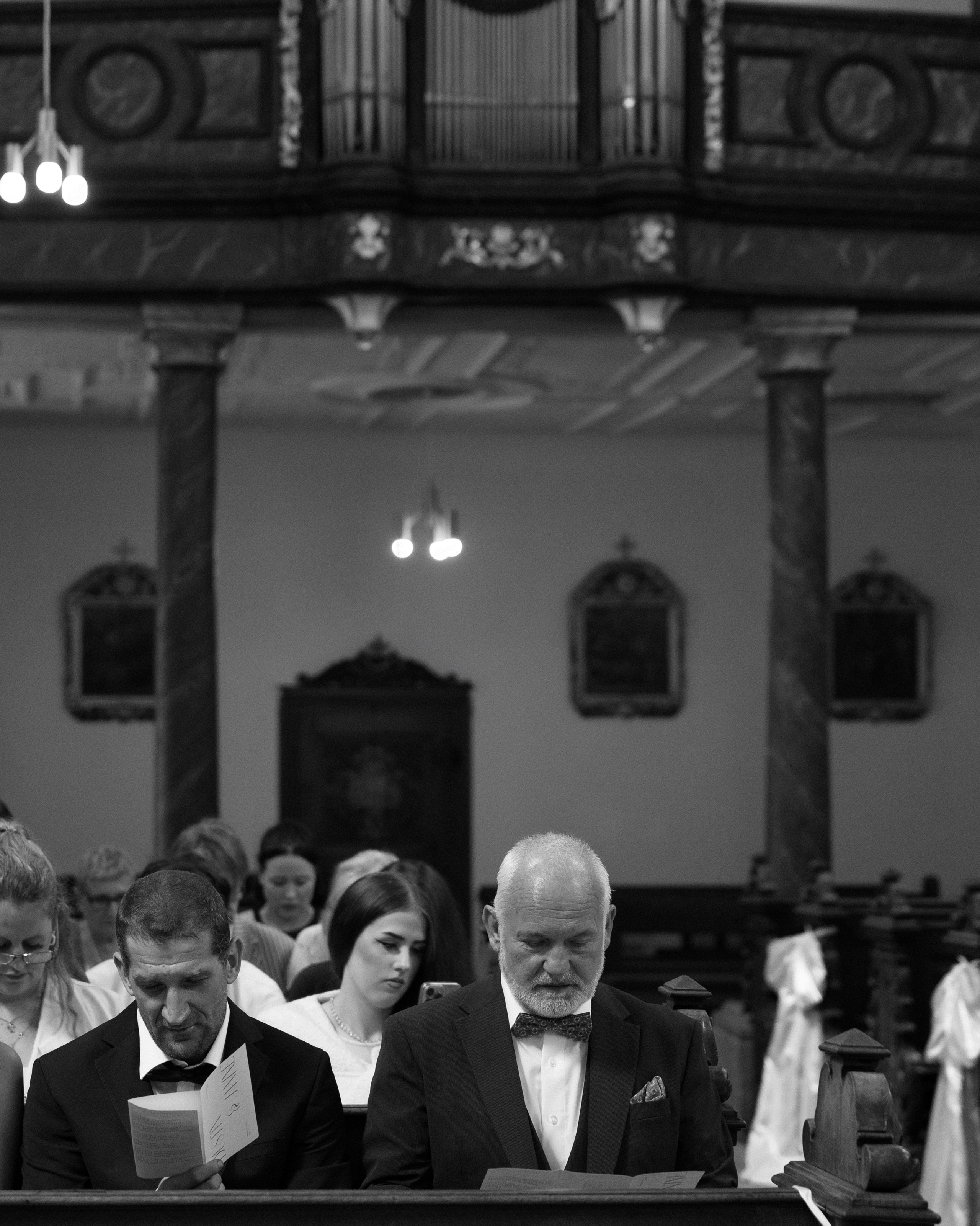 CONTACTS. Galina and Nikita Bykovets, a wedding photographer and videographer duo in Germany