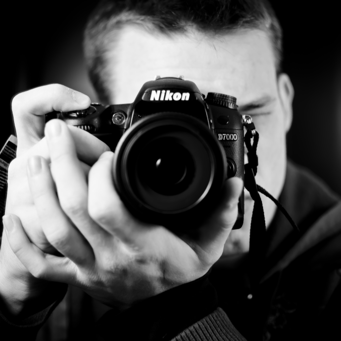 Контакты. Fitness, PoleDance и Nude-art фотограф в Новосибирске Александр Коркин