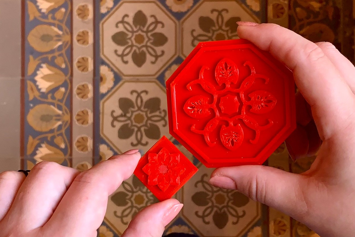 Форма для печенья № 3. Метлахская плитка парадных Санкт-Петербурга