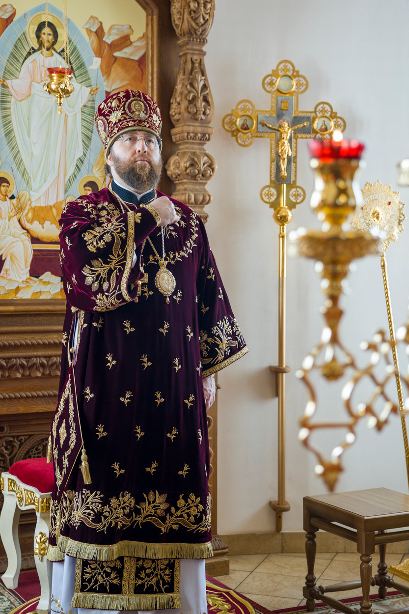 Архиерейское богослужение в храме новомучеников и исповедников Саратовских. Северное благочиние Саратовской епархии