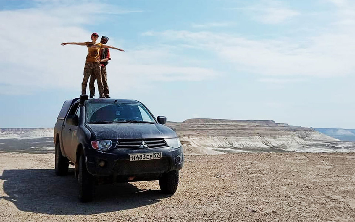 Публикации. Документальный фотограф, журналистка и писательница Катя Дериглазова