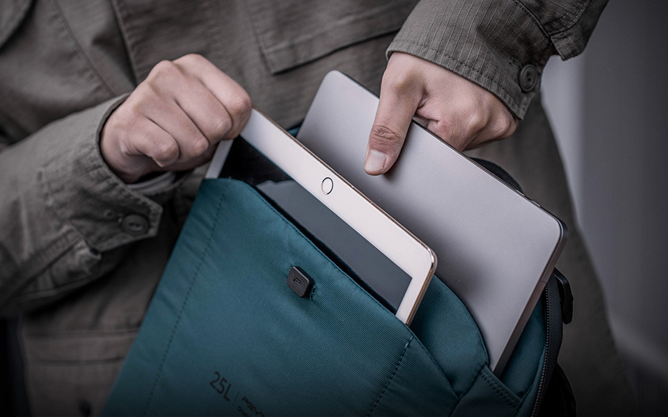 Sekido выпустила рюкзак для камеры PGYTECH «OneMo 2 Backpack». Фотограф — видеограф в Москве Дмитрий Менделеев