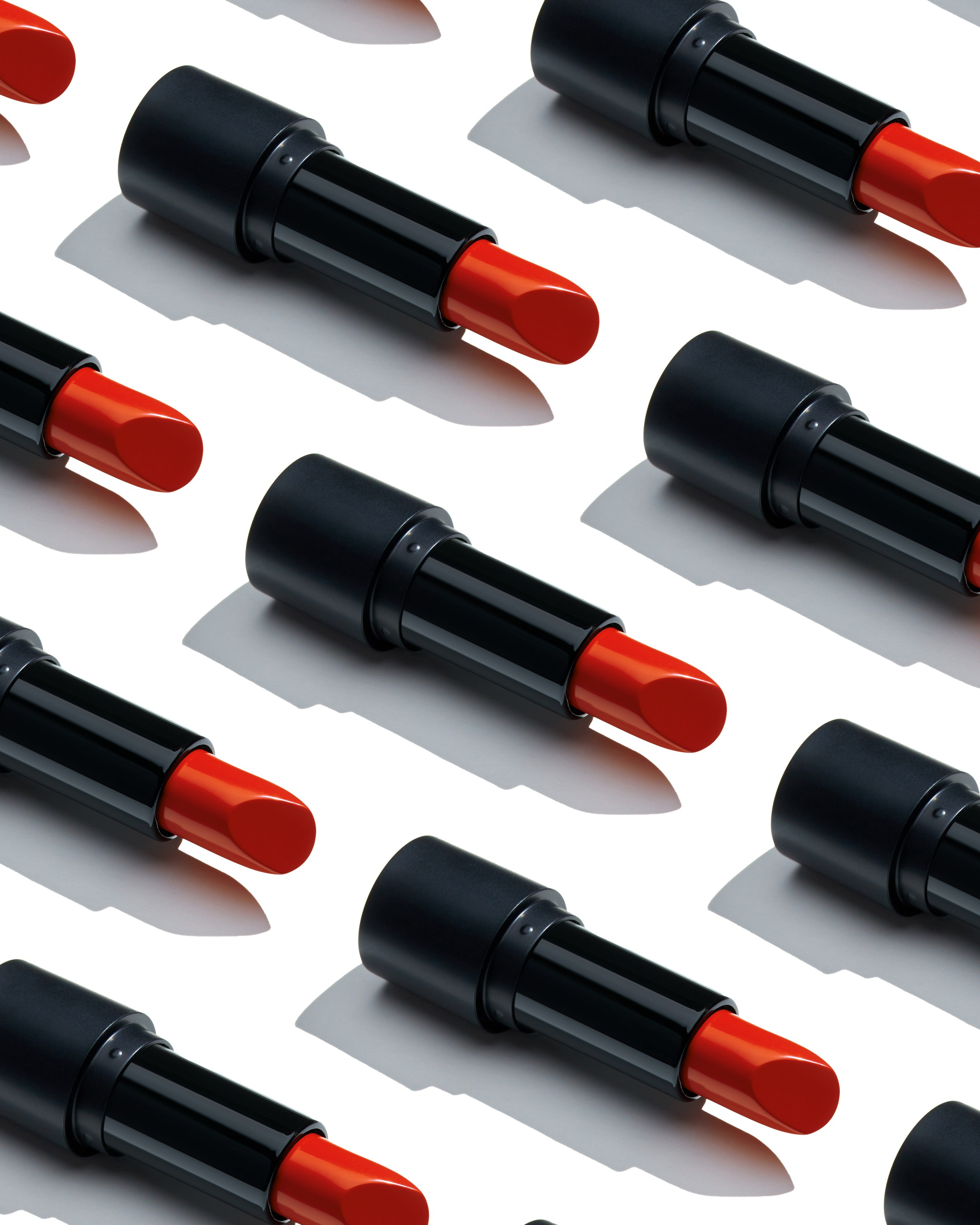 PRODUCTS. Съёмка для брендов одежды и маркетплейсов в Санкт-Петербурге