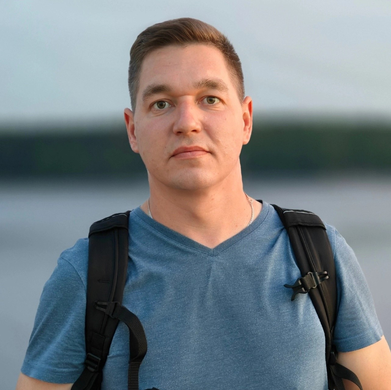 Контакты. Фотограф Илья Неверов