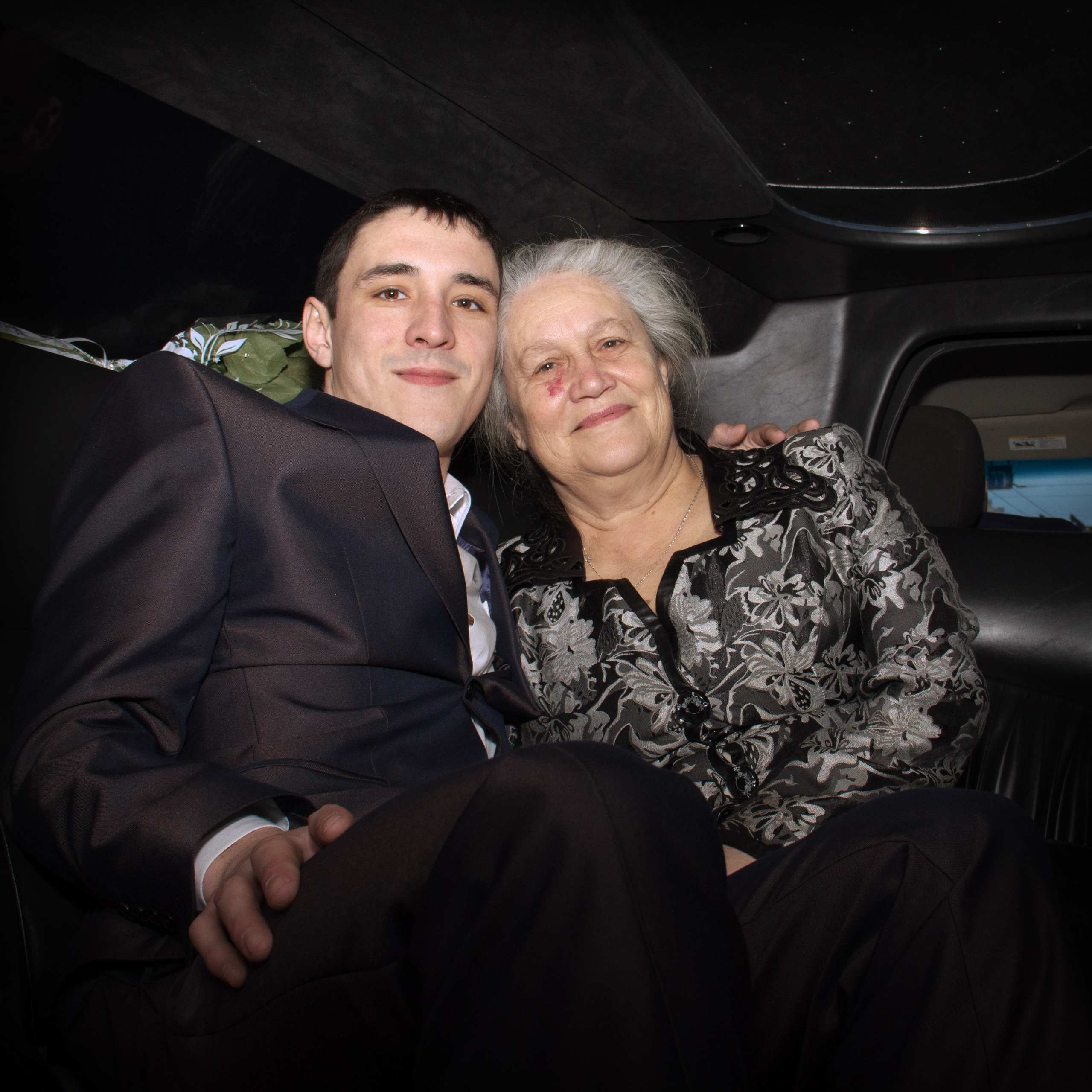 Фото (Свадьба). Фото и видео съемка в Москве: Одежда, обувь и аксессуары; Еда и продукты питания; Мототехника; Электро и бензо инструменты; Бытовая техника