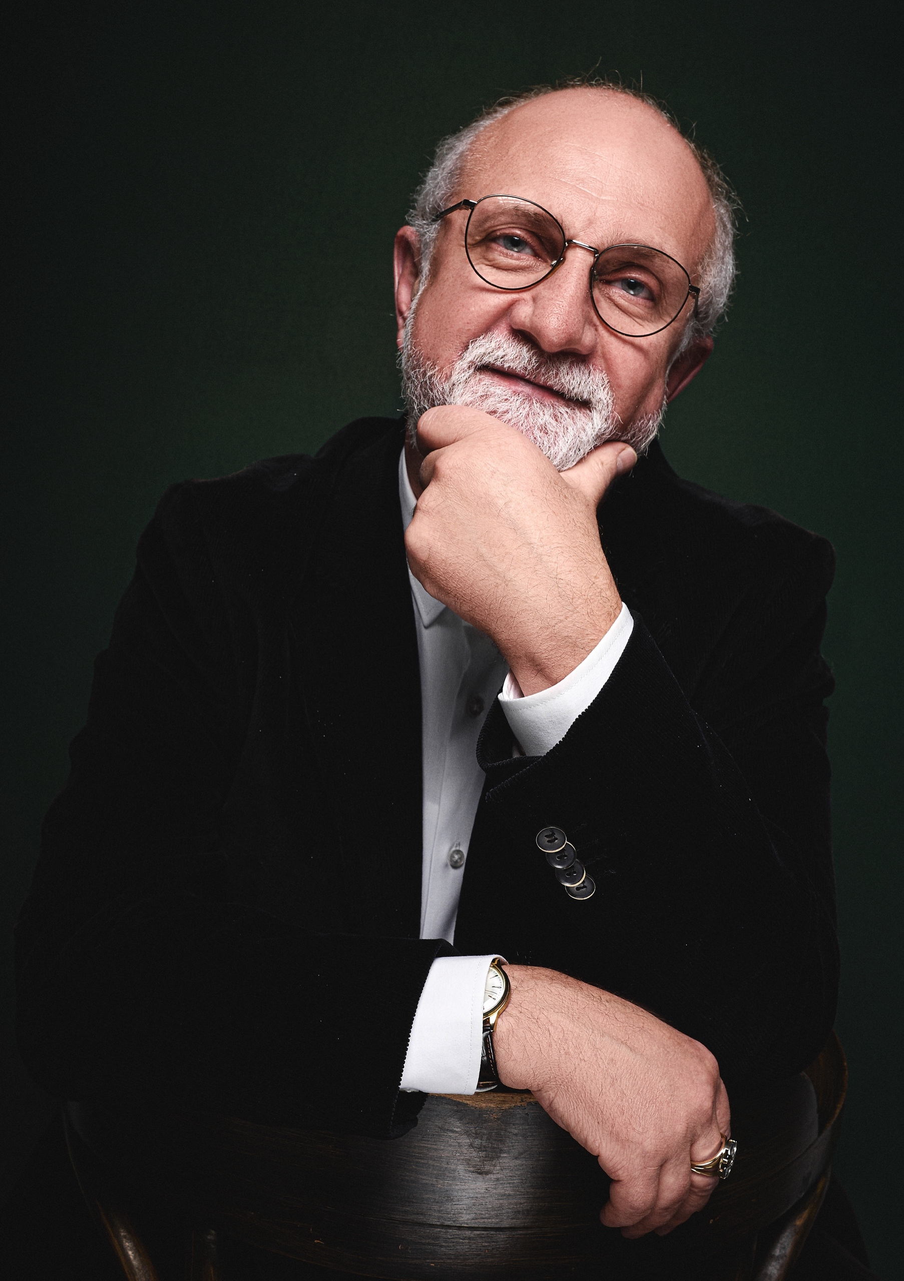 Cinematic Portrait Studio