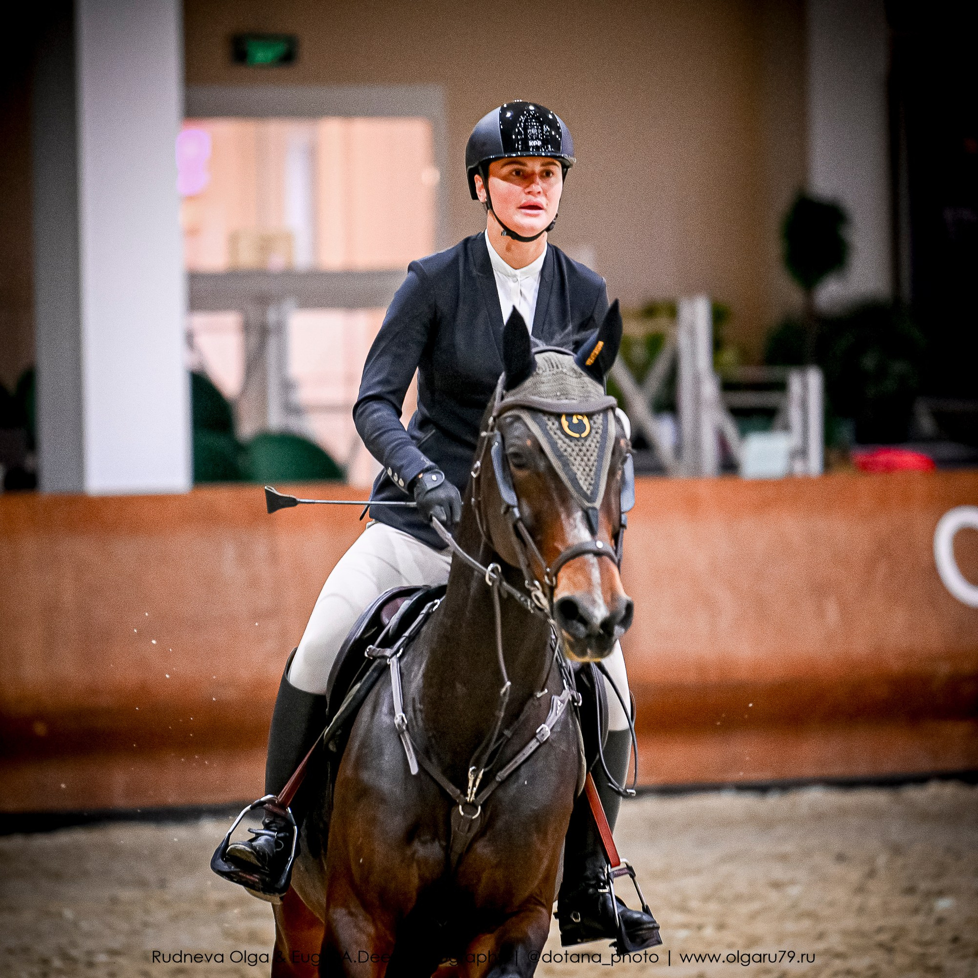 2025.10.26 — КСК Виват, Россия! конкур. ТУРНИРНАЯ КОННАЯ ФОТОГРАФИЯ, Руднева Ольга и Евгений Адеев