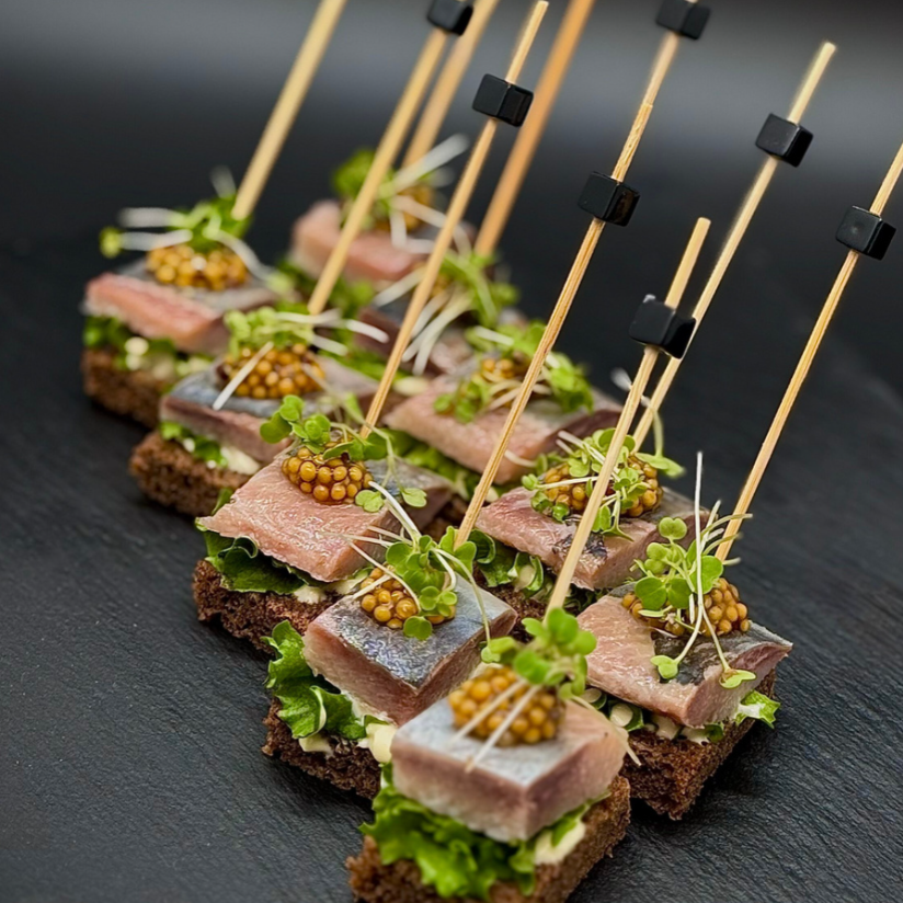 Горячие | холодные закуски. Izmailov loft